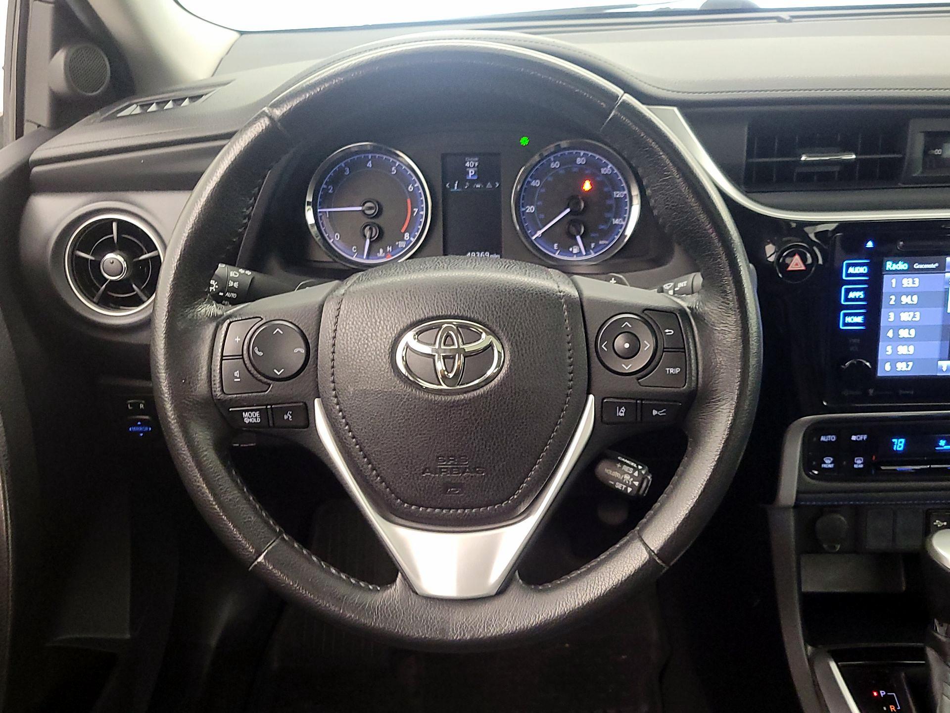 Thumbnail: 2019 Toyota Corolla - 10