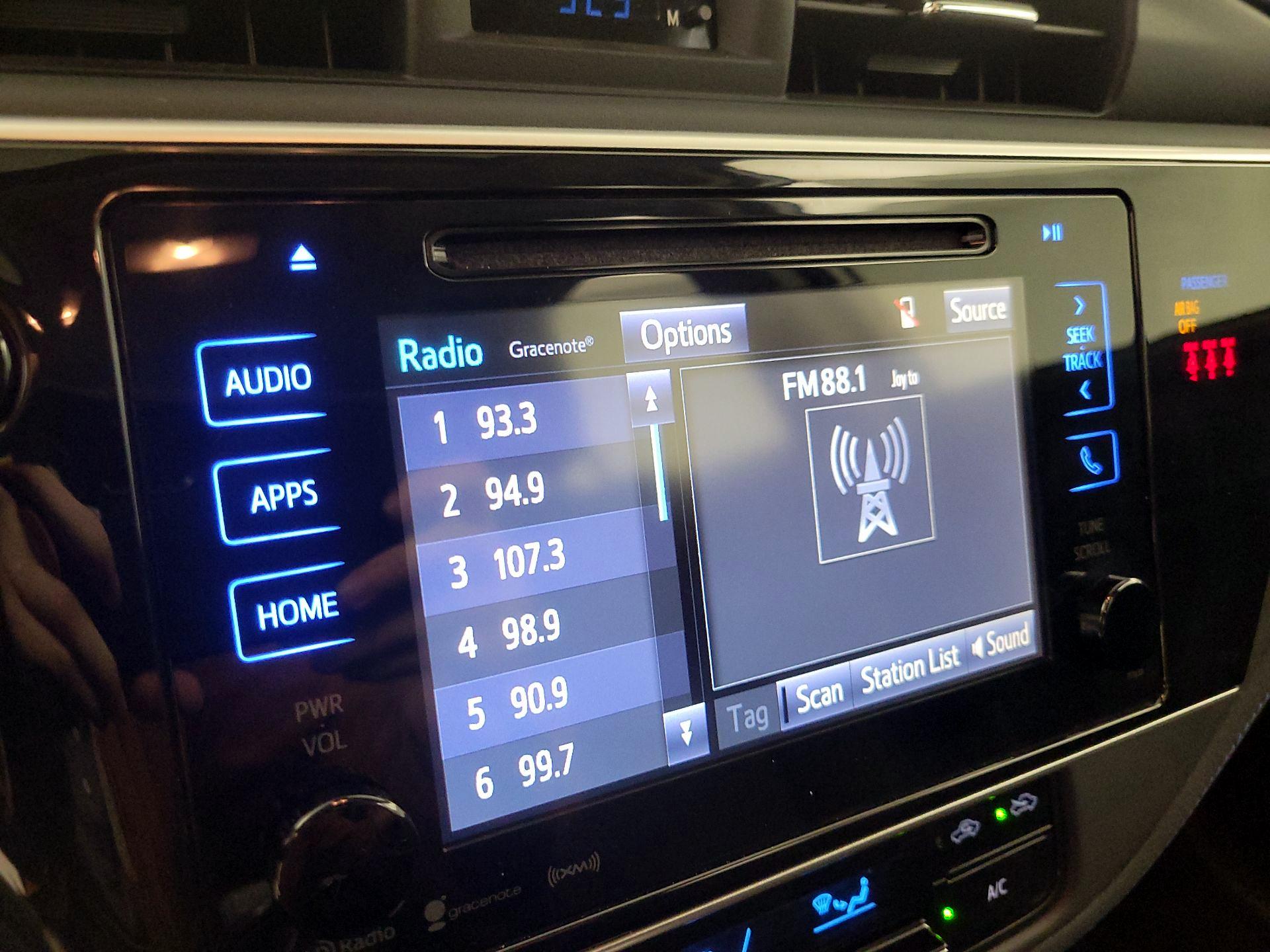 Thumbnail: 2019 Toyota Corolla - 15