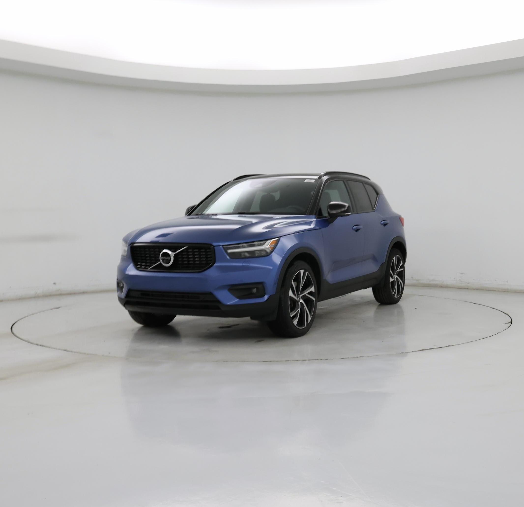 Thumbnail: 2021 Volvo XC40 - 4