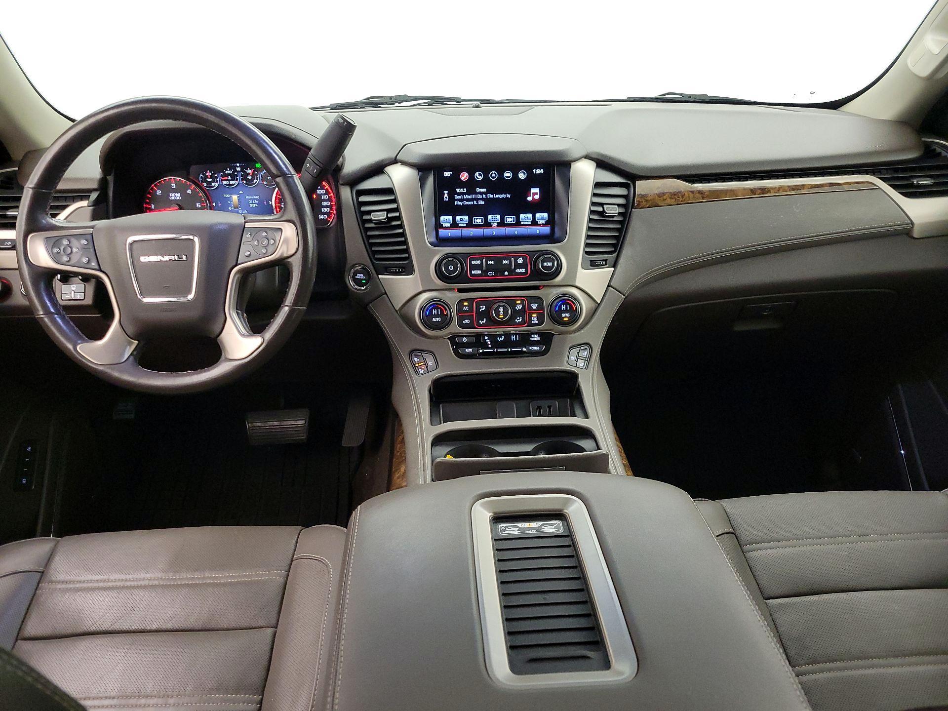 Thumbnail: 2016 GMC Yukon XL - 9