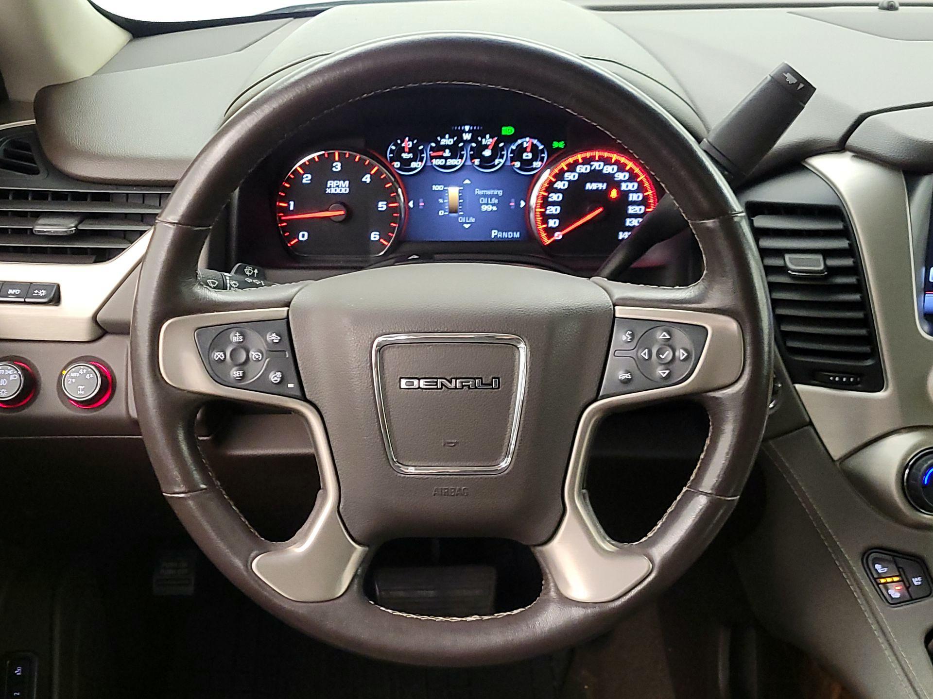 Thumbnail: 2016 GMC Yukon XL - 10