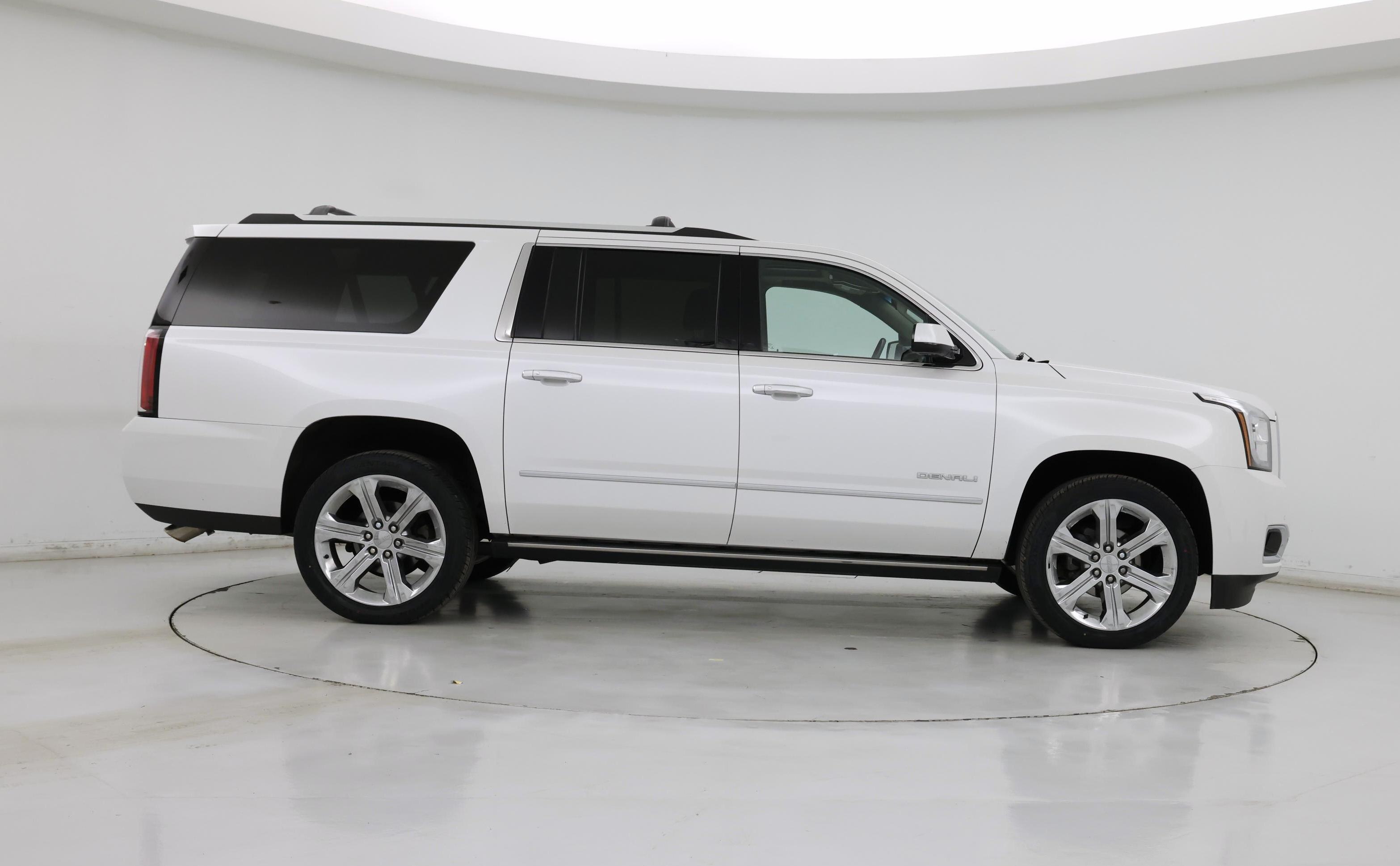 Thumbnail: 2016 GMC Yukon XL - 7