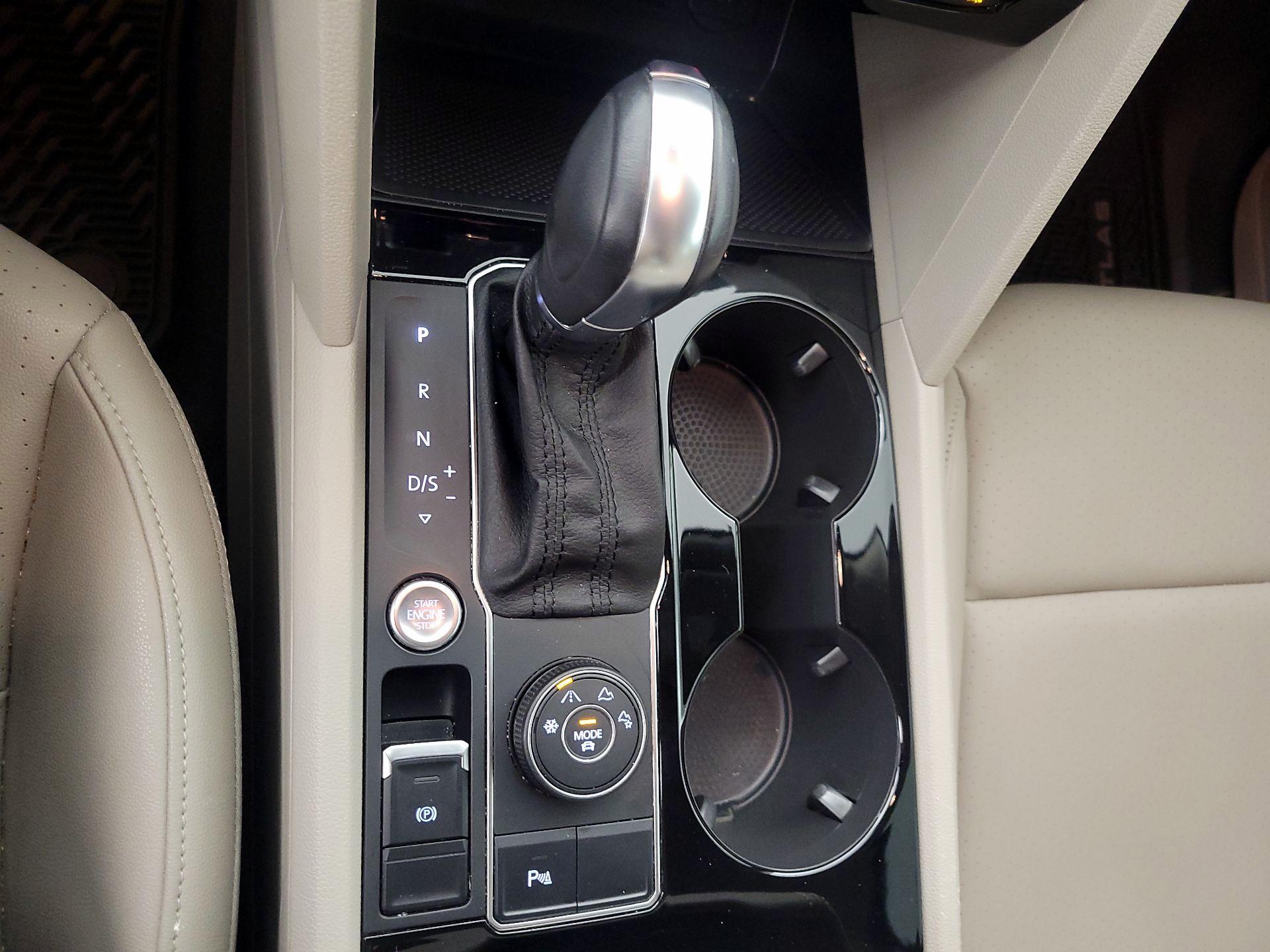 Thumbnail: 2019 Volkswagen Atlas - 17