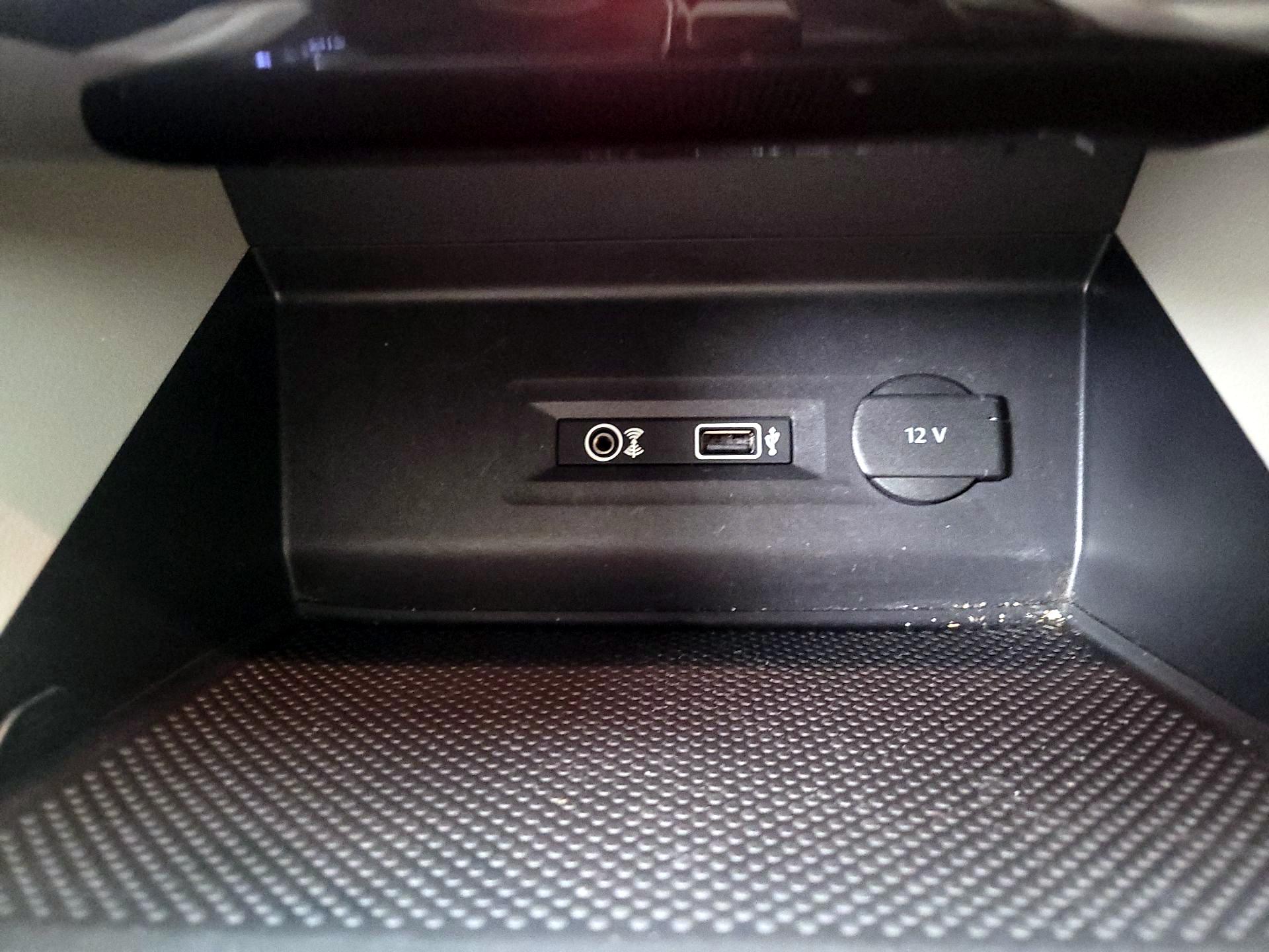 Thumbnail: 2019 Volkswagen Atlas - 18