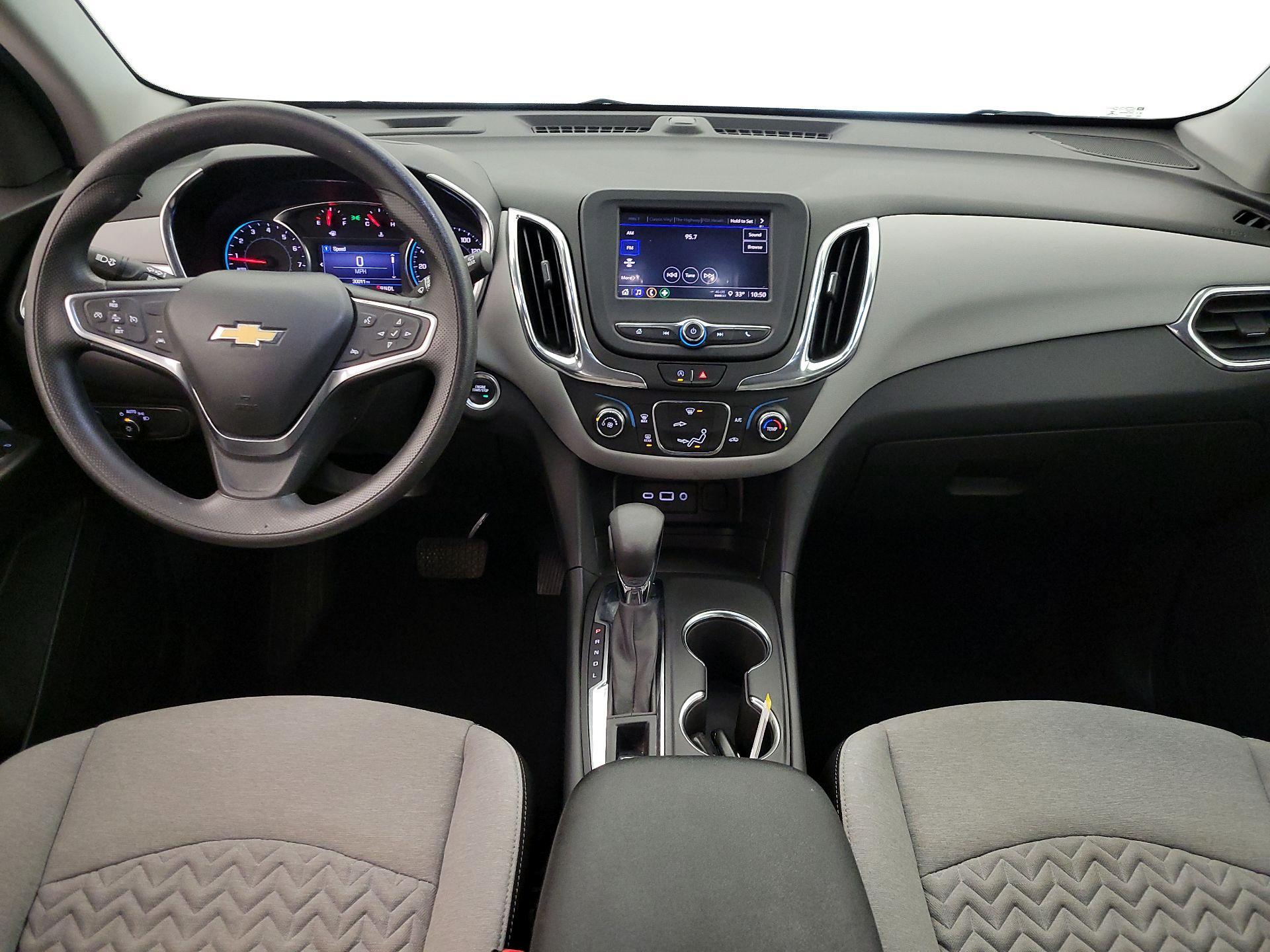 Thumbnail: 2022 Chevrolet Equinox - 9