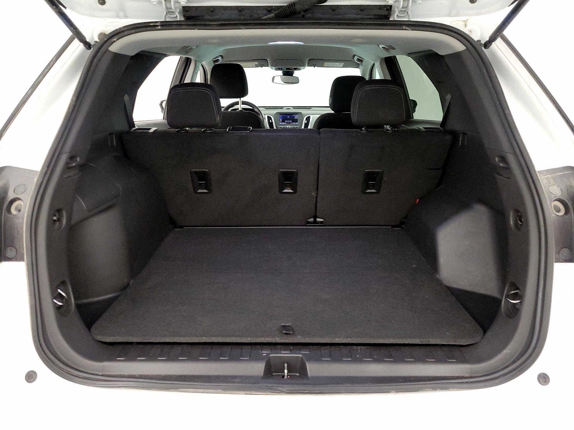 Thumbnail: 2022 Chevrolet Equinox - 20