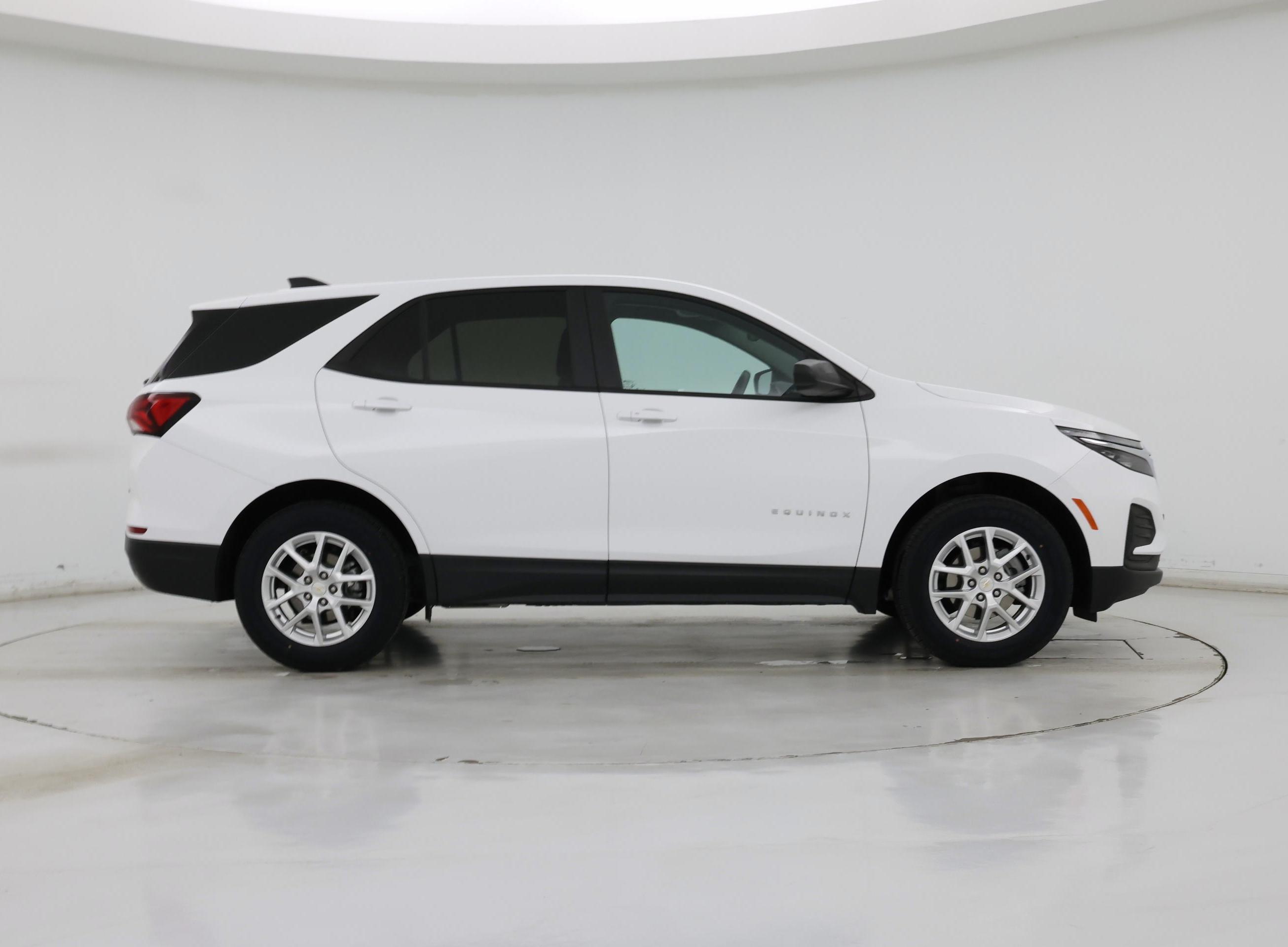 Thumbnail: 2022 Chevrolet Equinox - 7