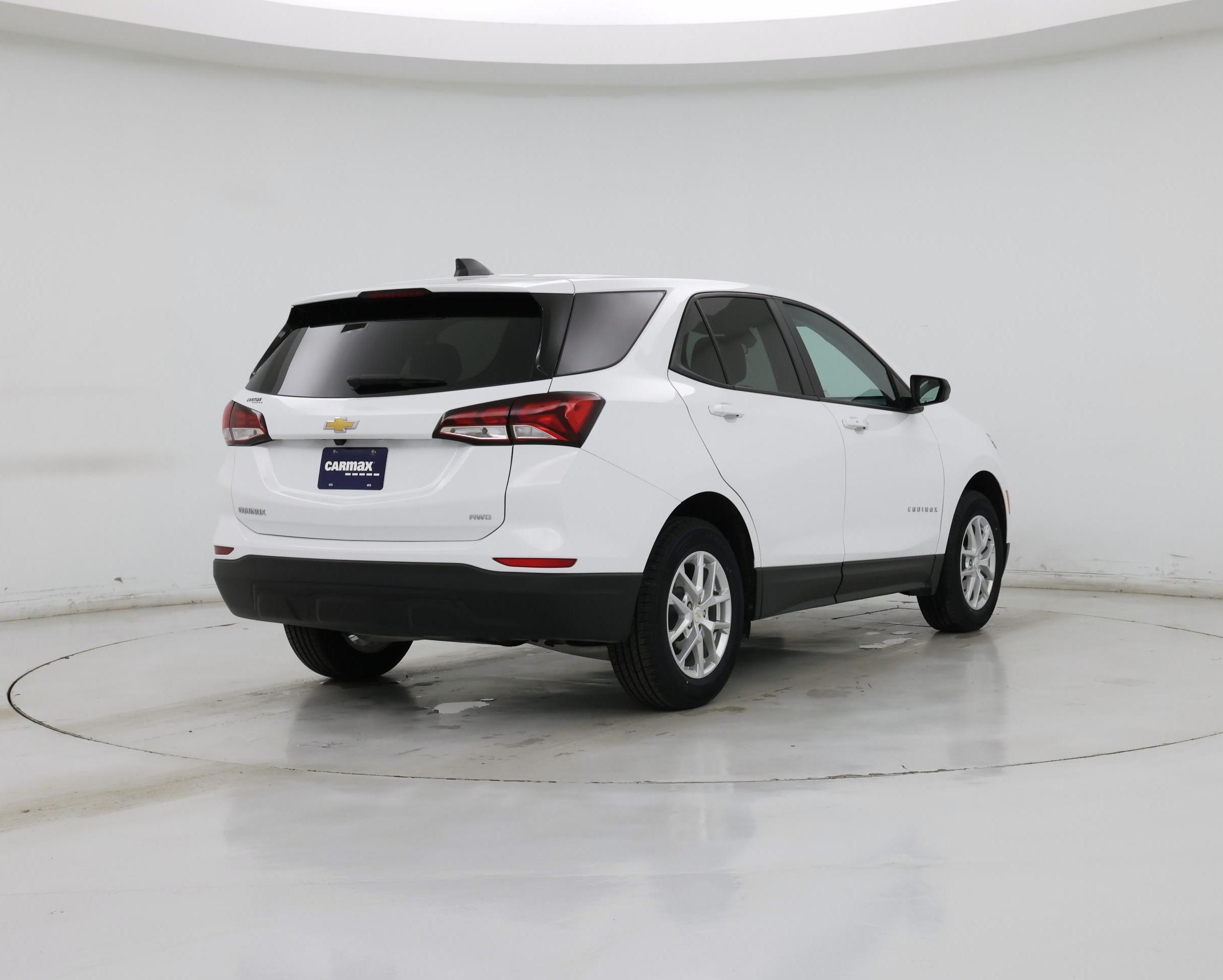 Thumbnail: 2022 Chevrolet Equinox - 8