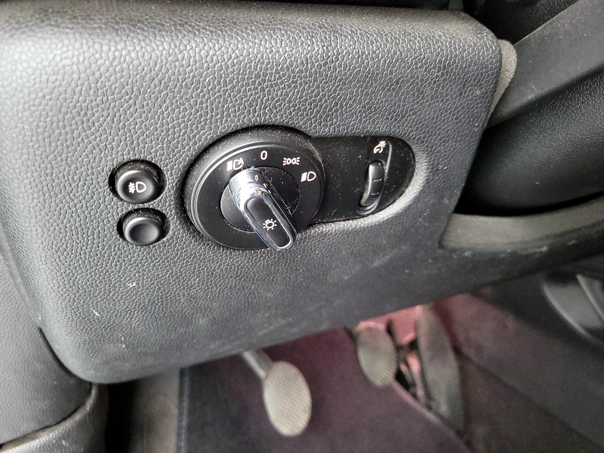 Thumbnail: 2021 MINI Cooper Hardtop - 13