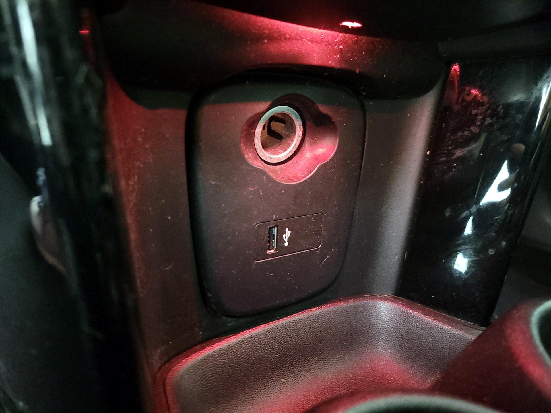 Thumbnail: 2021 MINI Cooper Hardtop - 18