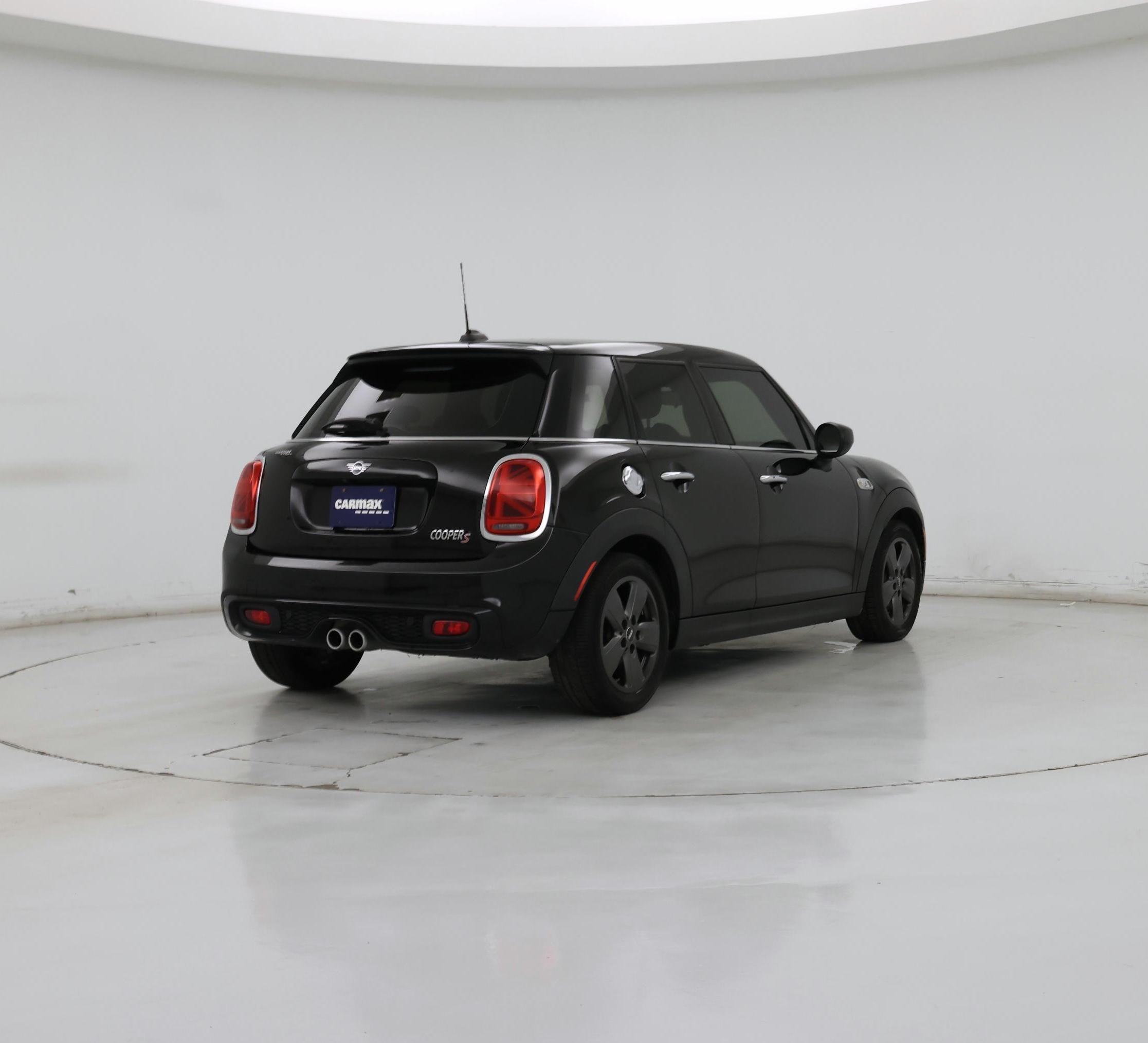 Thumbnail: 2021 MINI Cooper Hardtop - 8