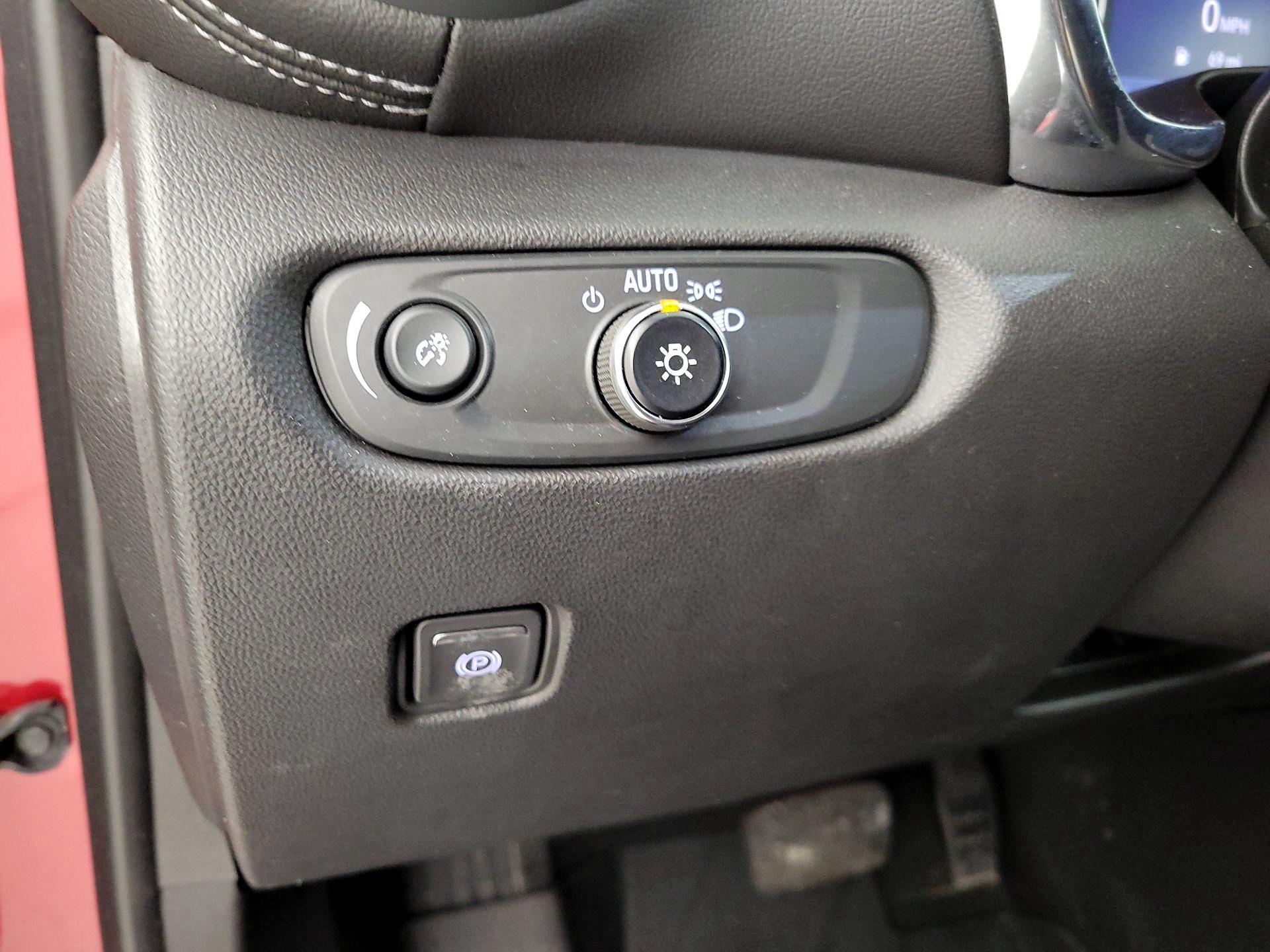 Thumbnail: 2023 Chevrolet Blazer - 13