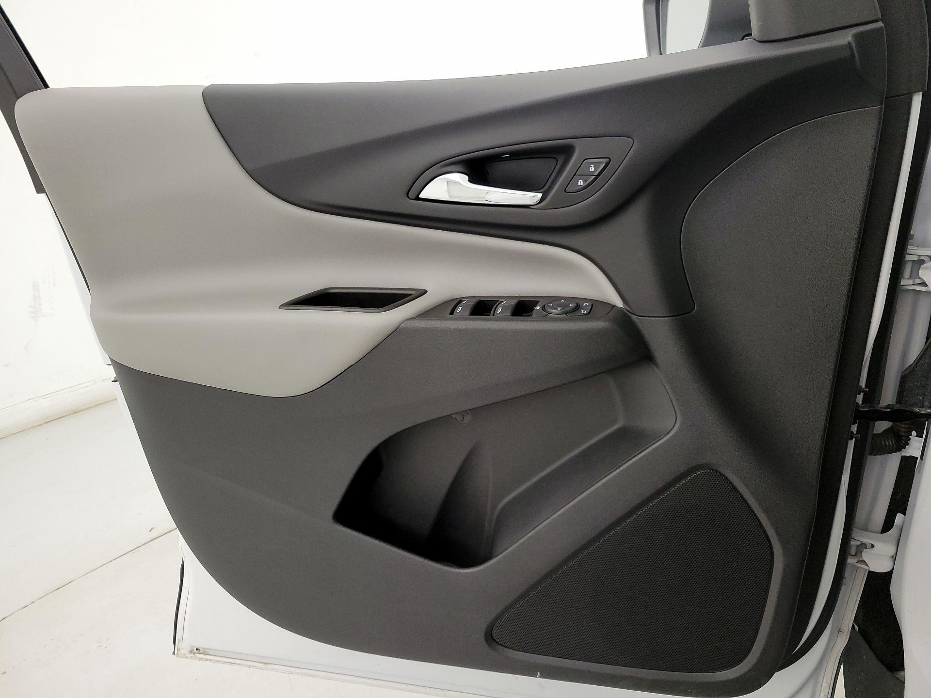 Thumbnail: 2023 Chevrolet Equinox - 12