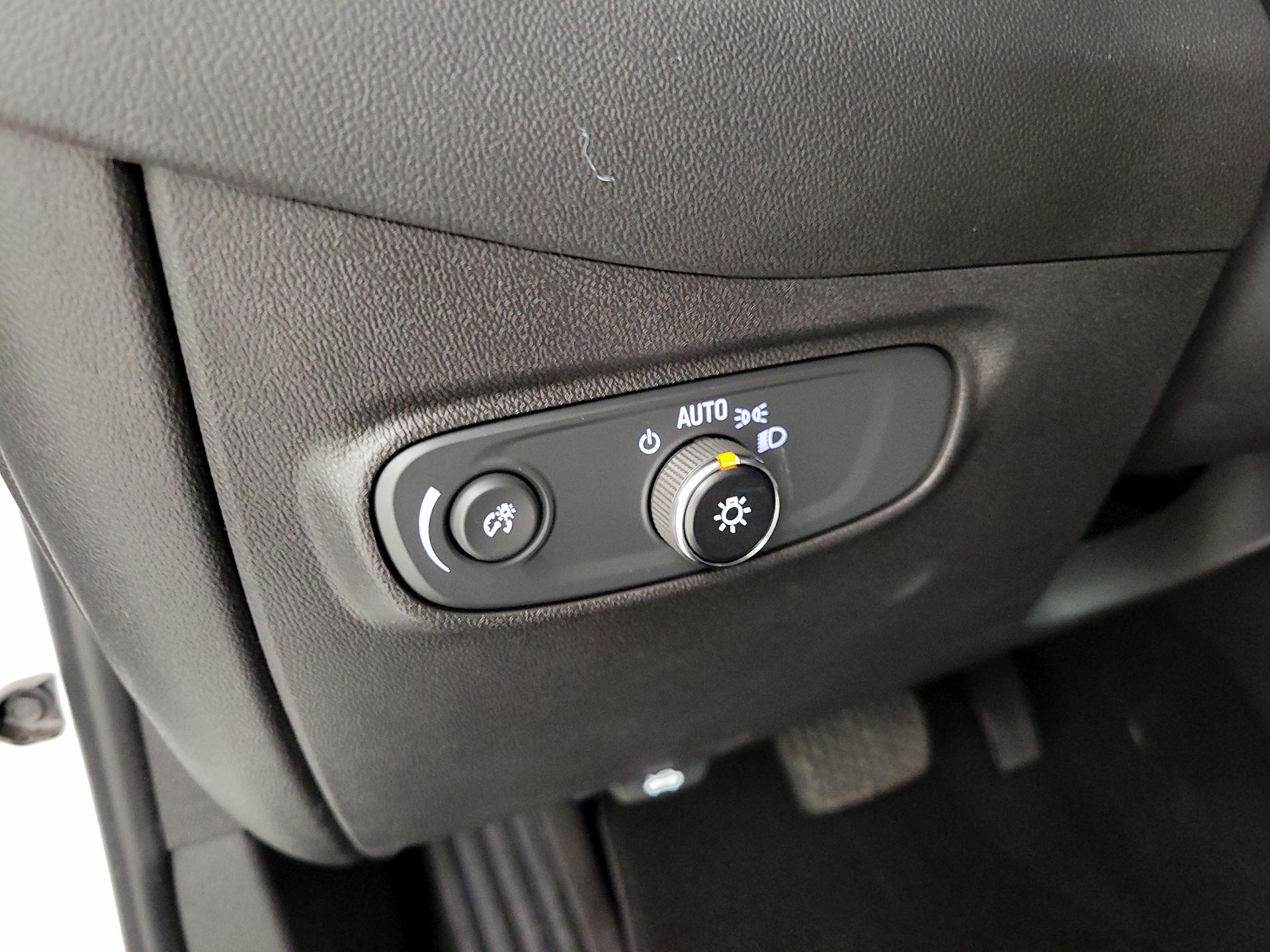 Thumbnail: 2023 Chevrolet Equinox - 13