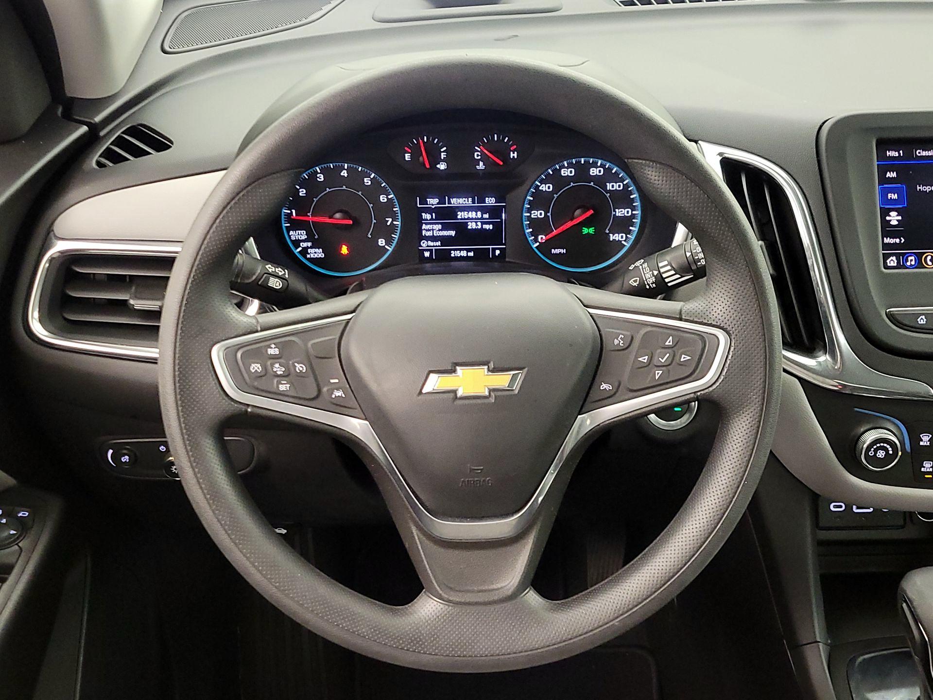 Thumbnail: 2022 Chevrolet Equinox - 10