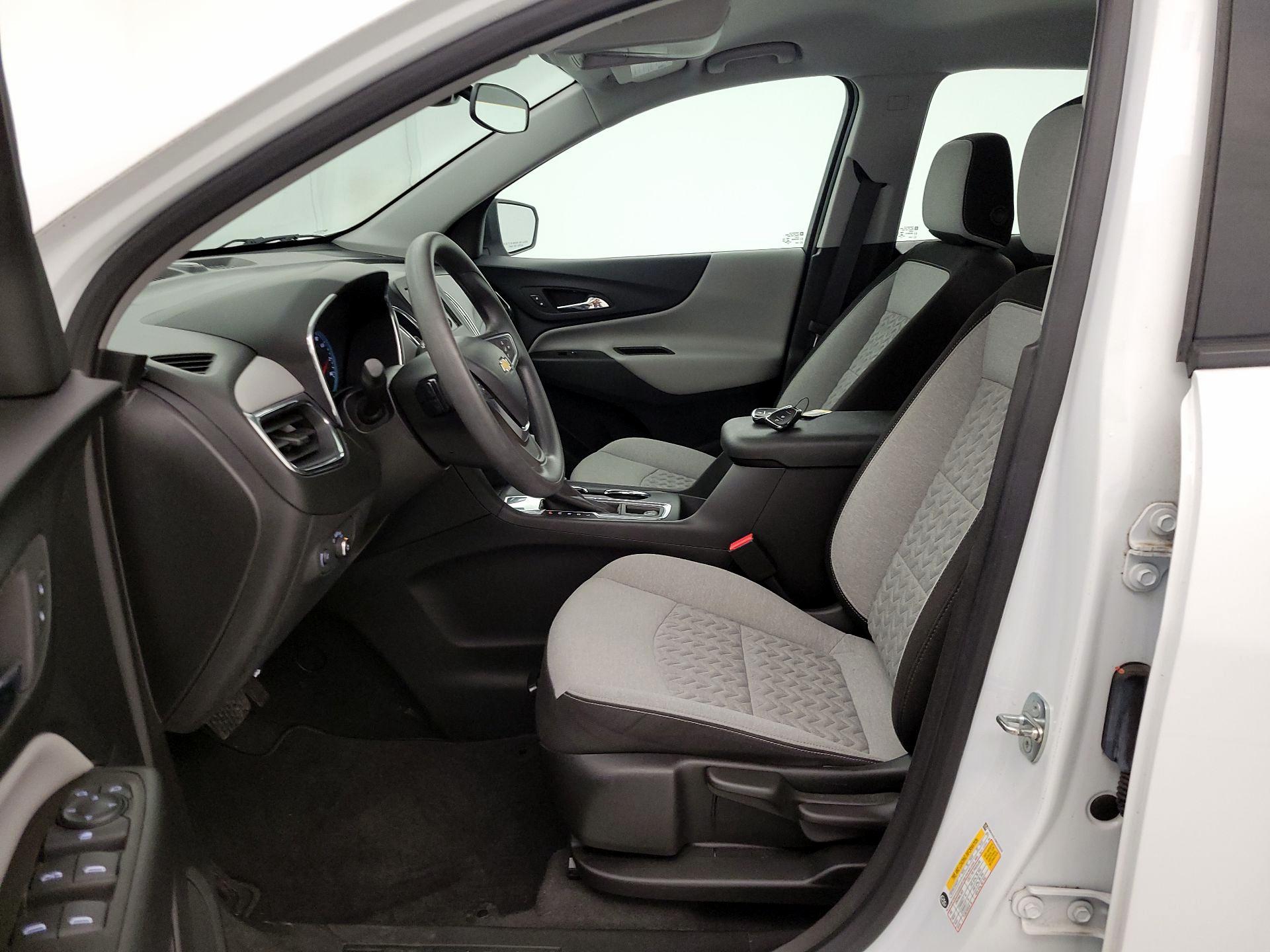 Thumbnail: 2022 Chevrolet Equinox - 11