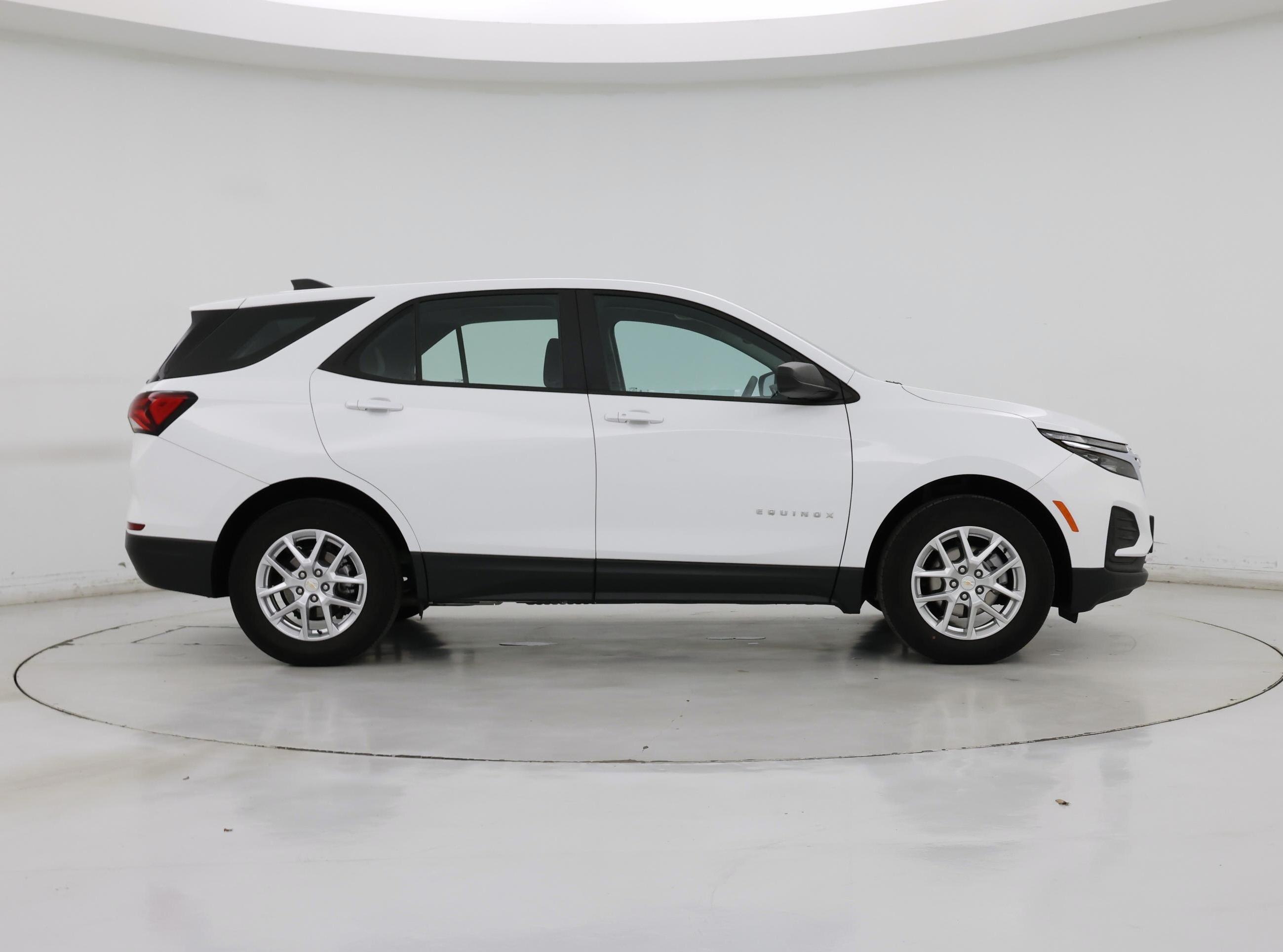 Thumbnail: 2022 Chevrolet Equinox - 7