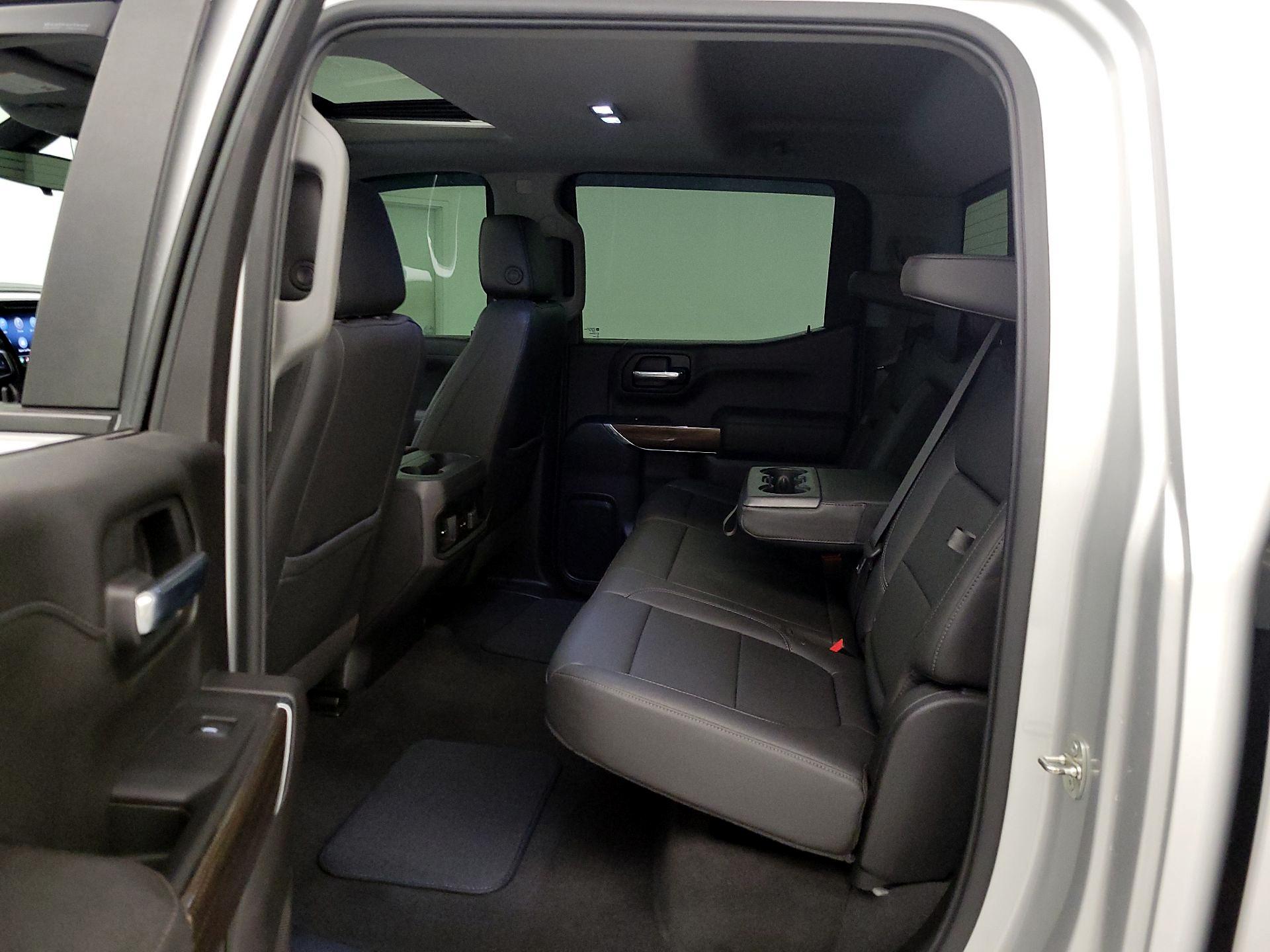 Thumbnail: 2021 Chevrolet Silverado 1500 - 20