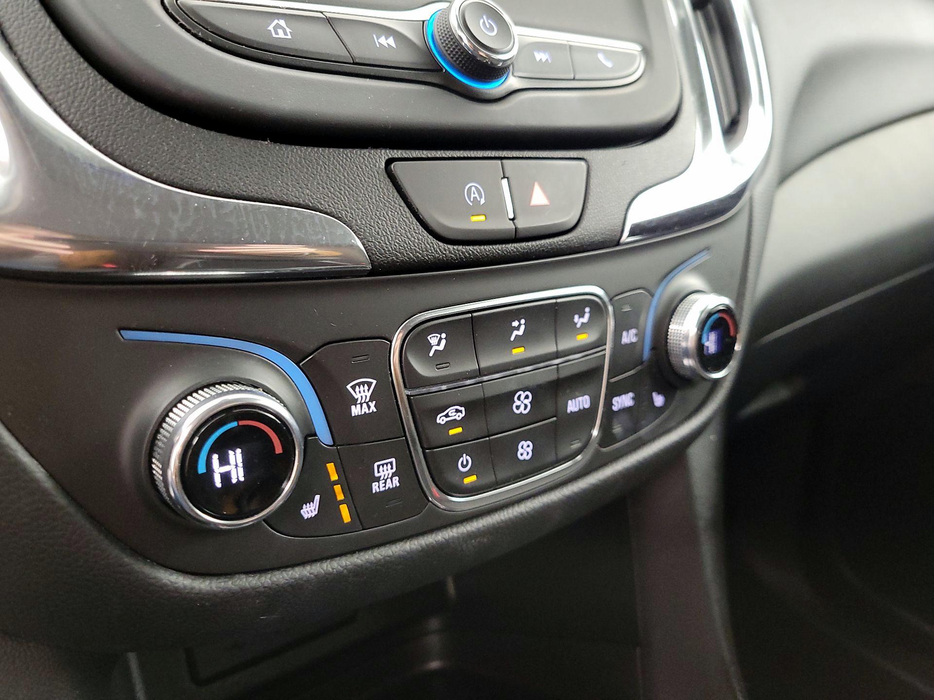 Thumbnail: 2022 Chevrolet Equinox - 16