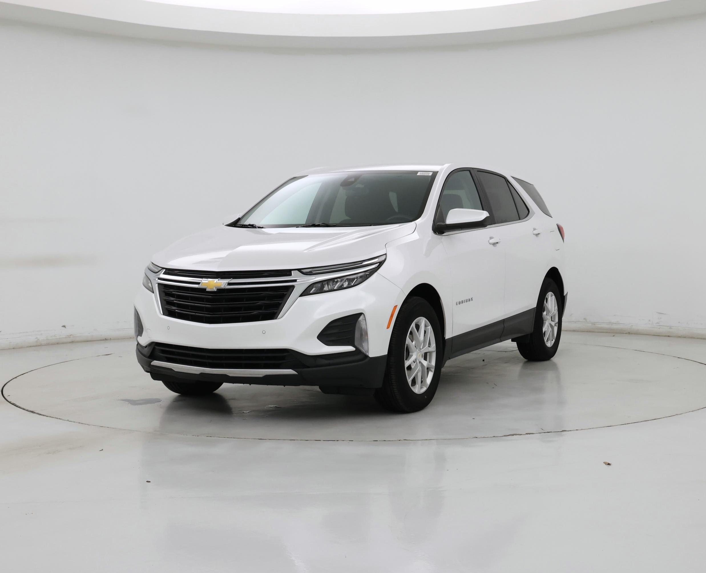 Thumbnail: 2022 Chevrolet Equinox - 4