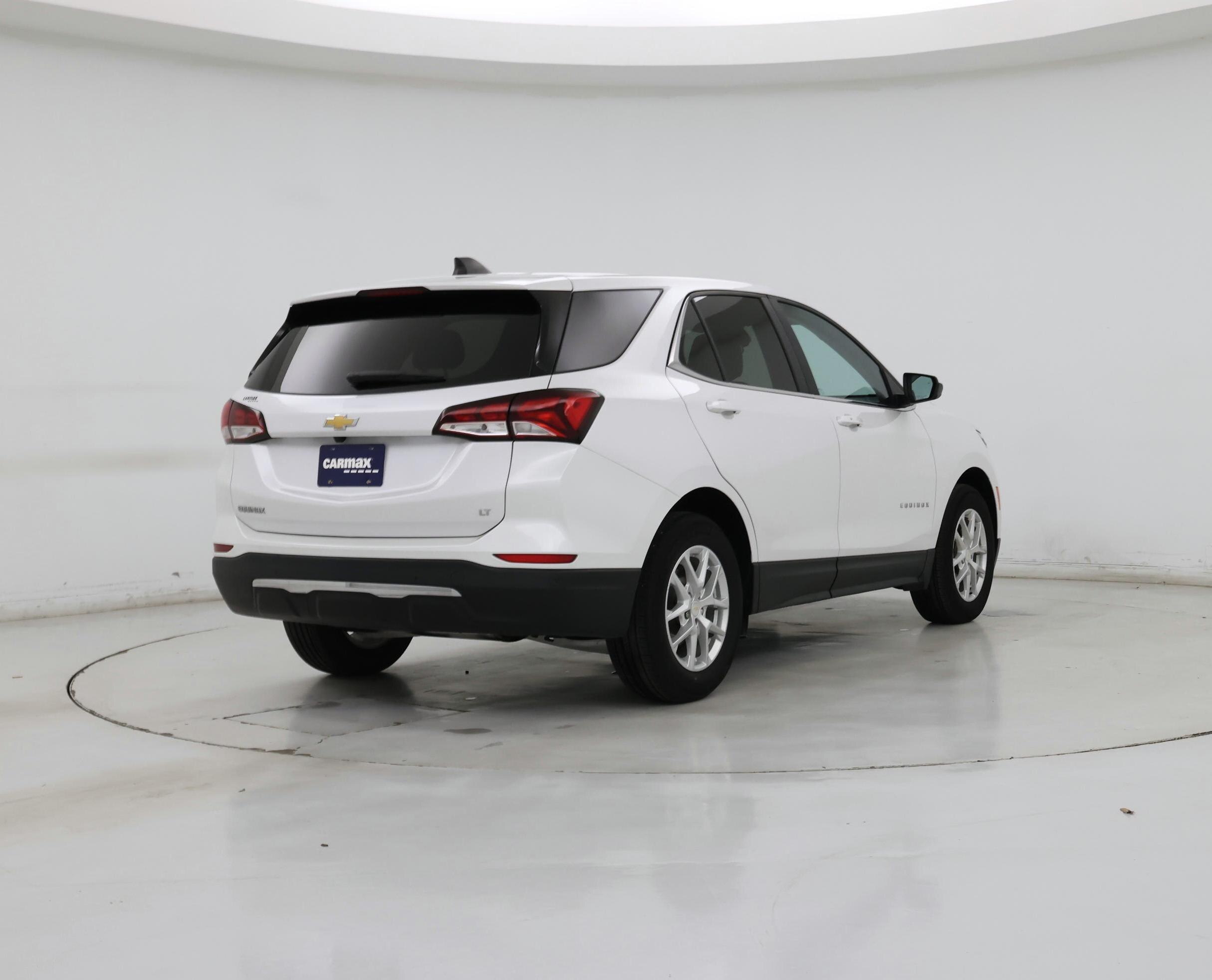 Thumbnail: 2022 Chevrolet Equinox - 8