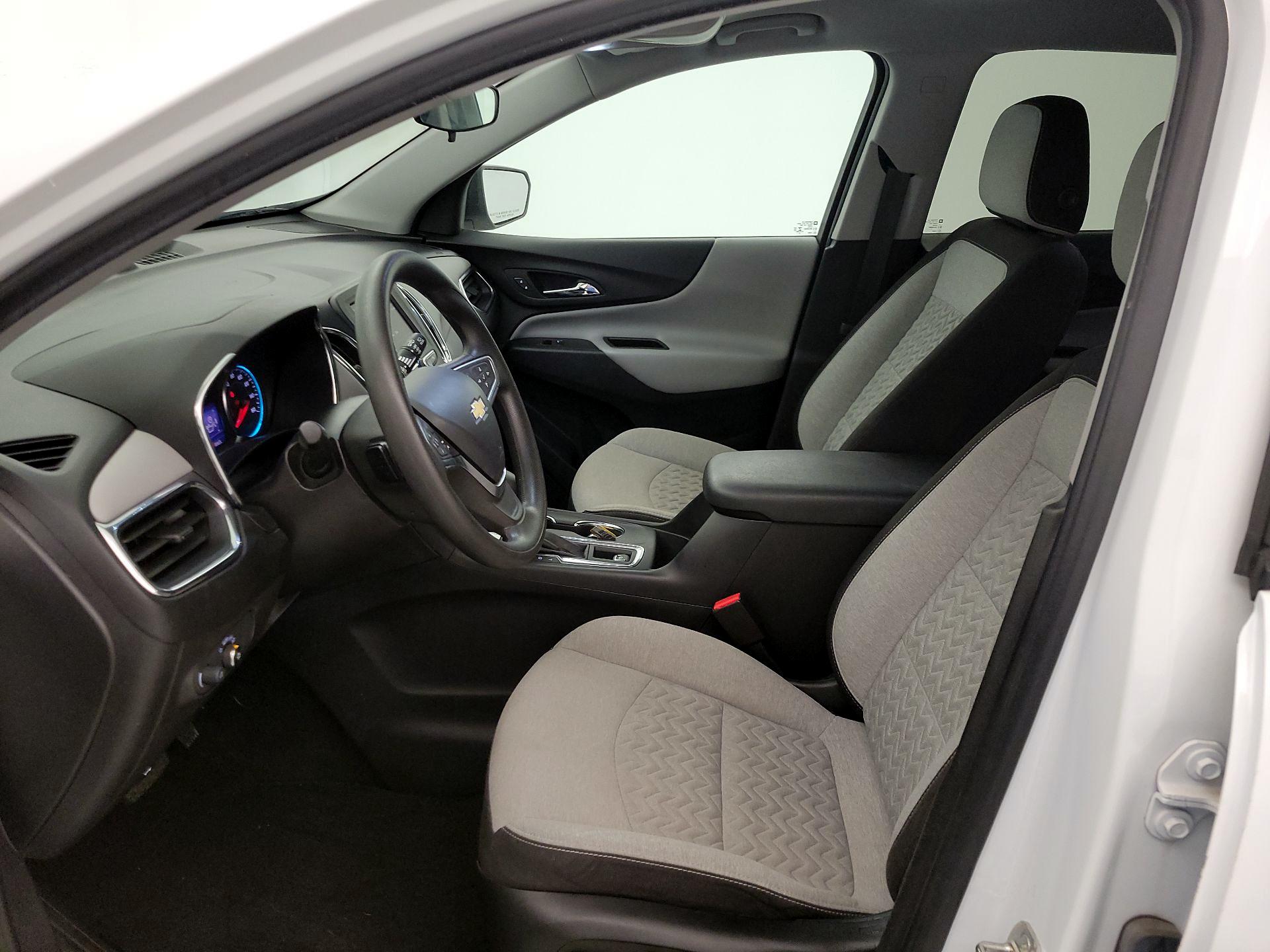 Thumbnail: 2022 Chevrolet Equinox - 11