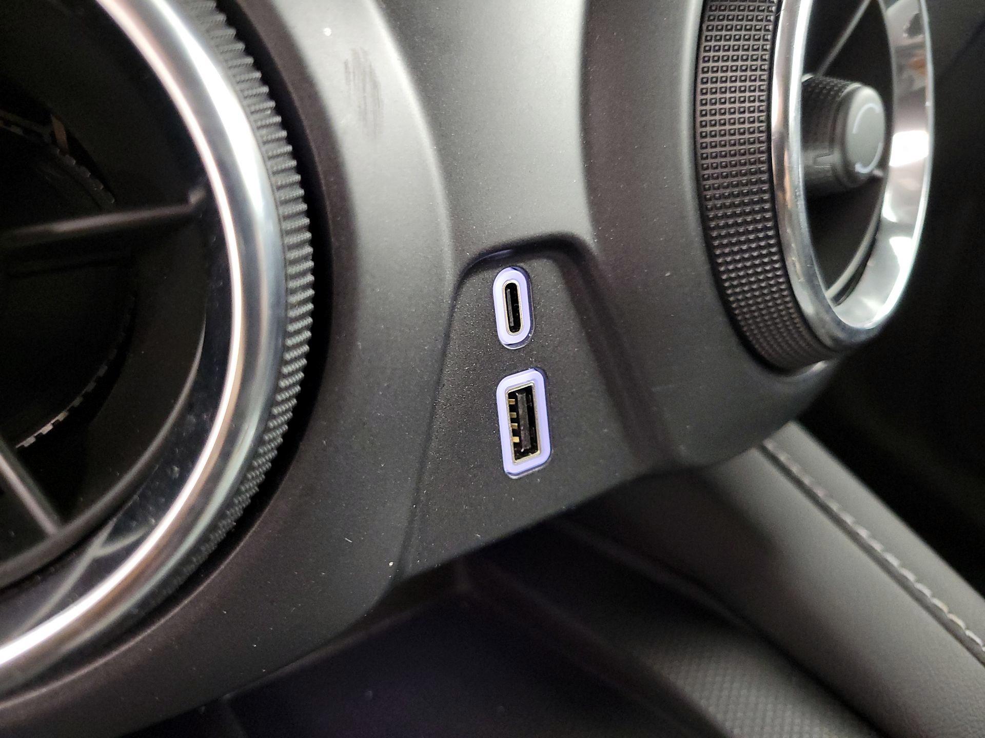 Thumbnail: 2023 Chevrolet Blazer - 18