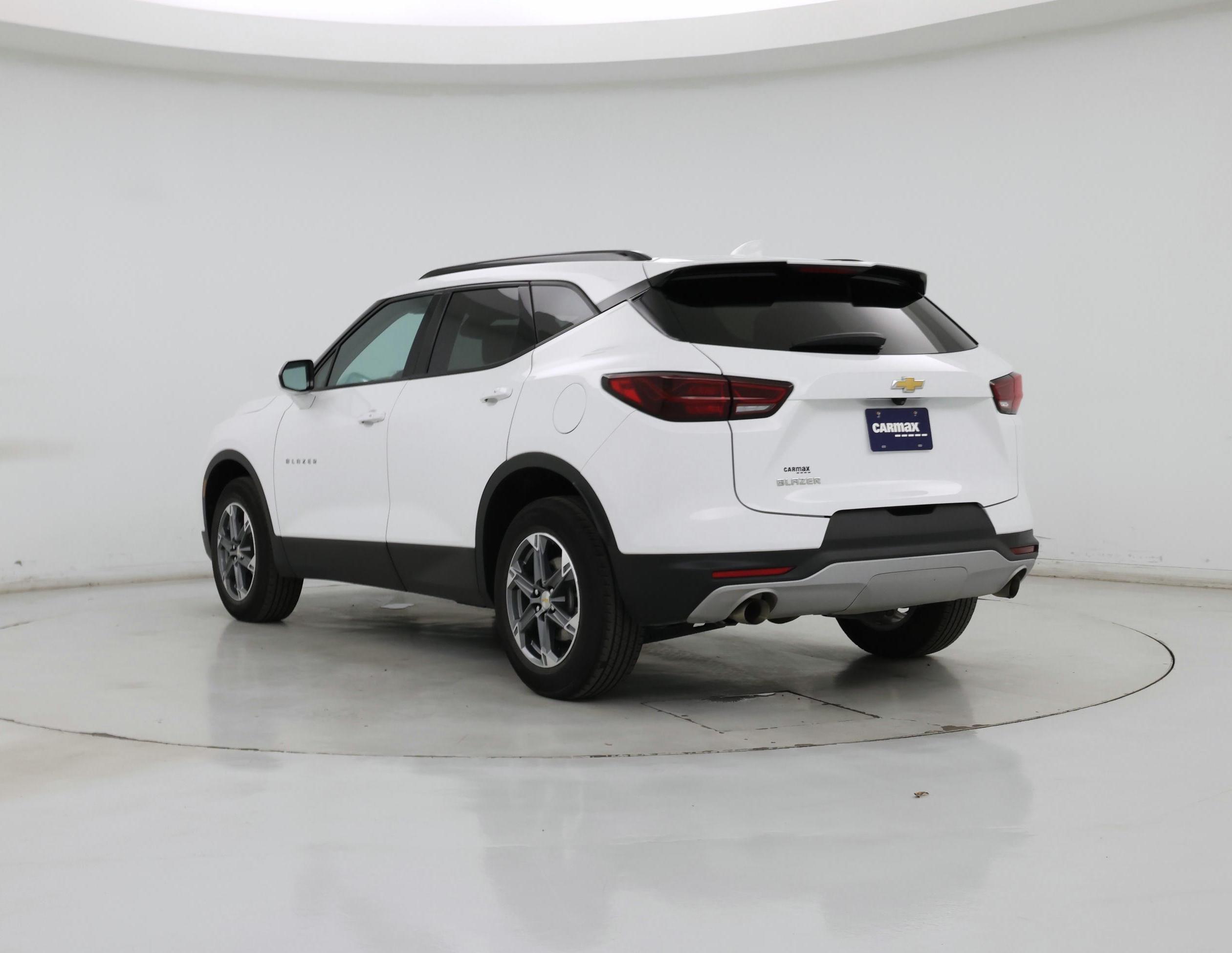 Thumbnail: 2023 Chevrolet Blazer - 2