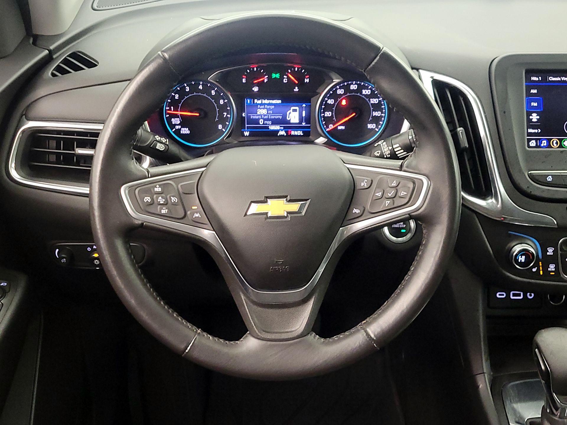 Thumbnail: 2022 Chevrolet Equinox - 10