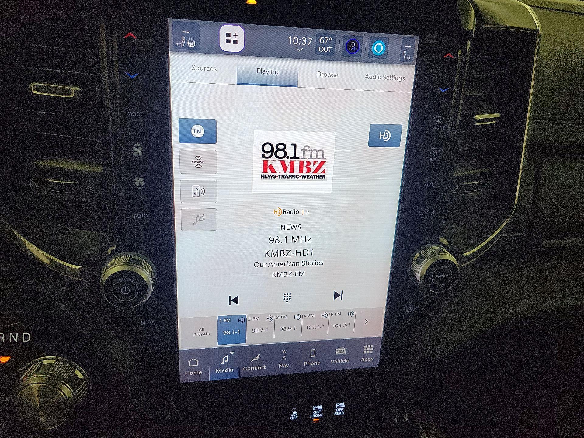 Thumbnail: 2025 RAM 1500 - 16