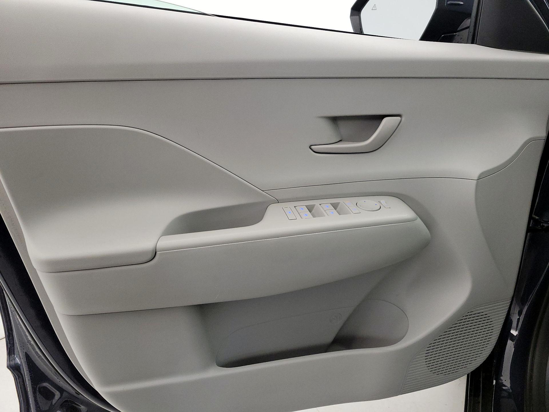 Thumbnail: 2025 Hyundai Kona - 12