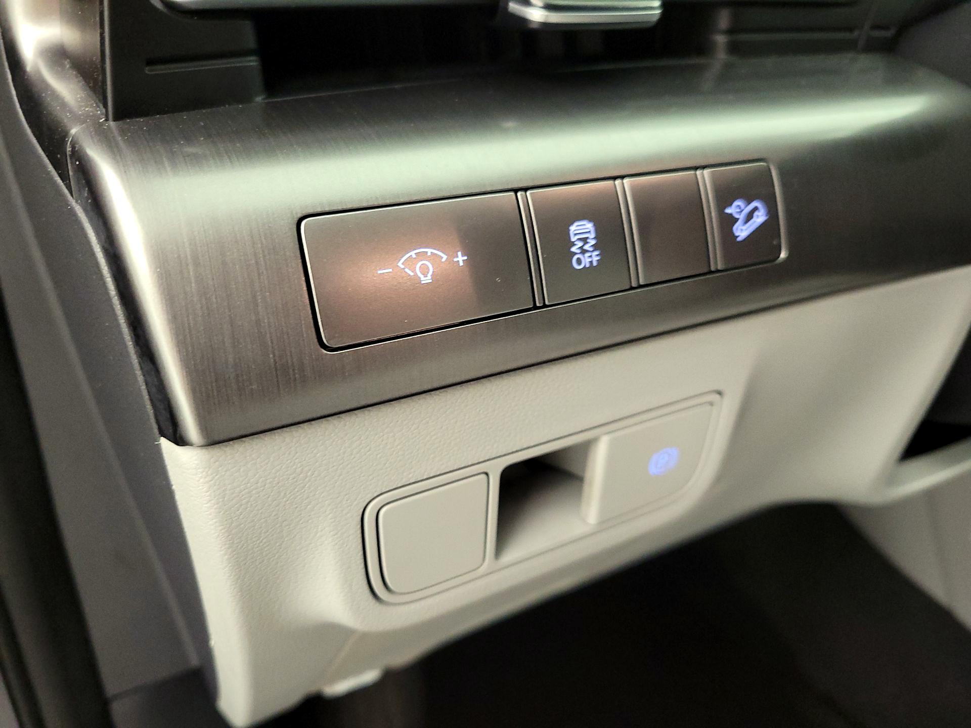 Thumbnail: 2025 Hyundai Kona - 13