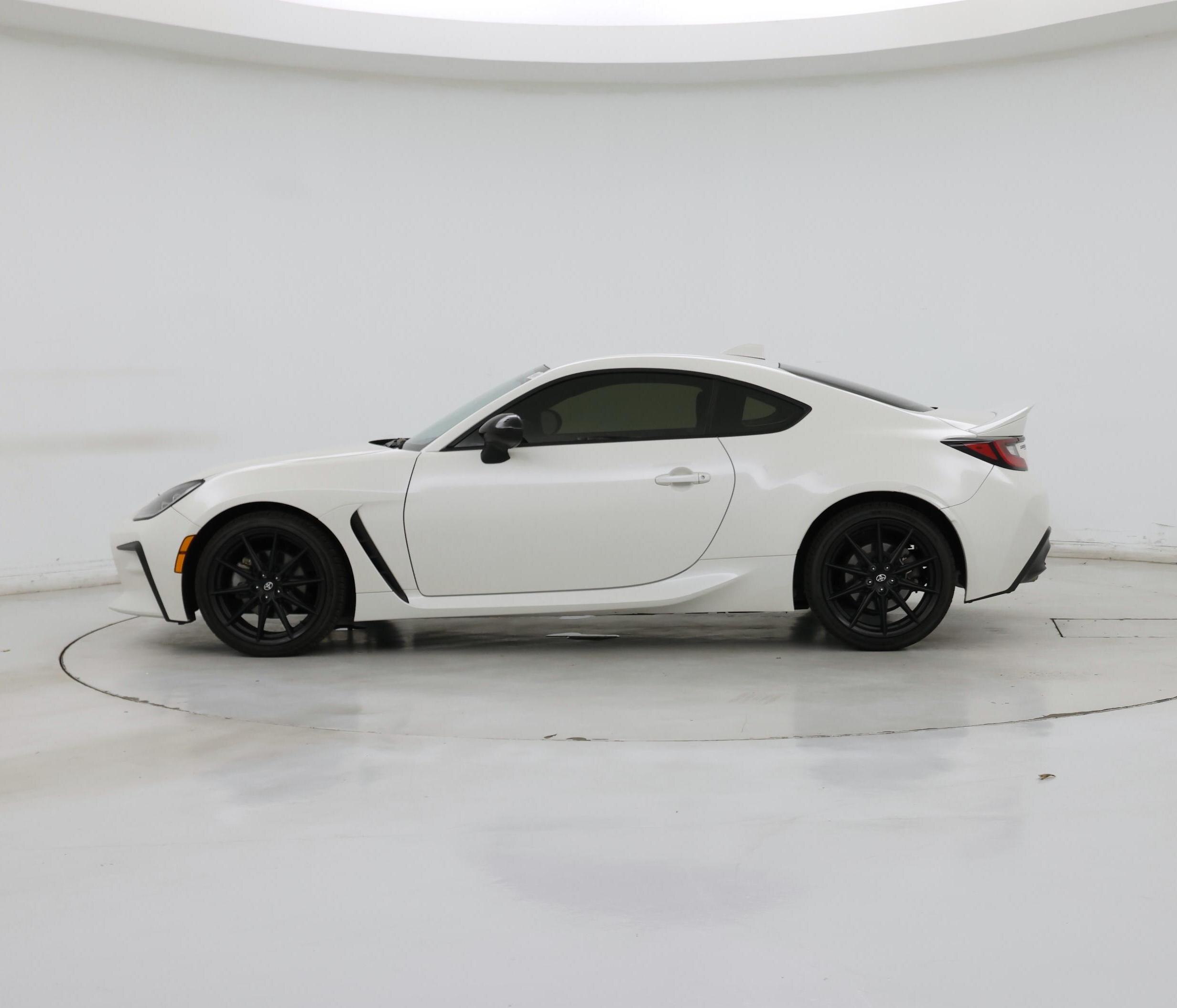 Thumbnail: 2023 Toyota GR86 - 3