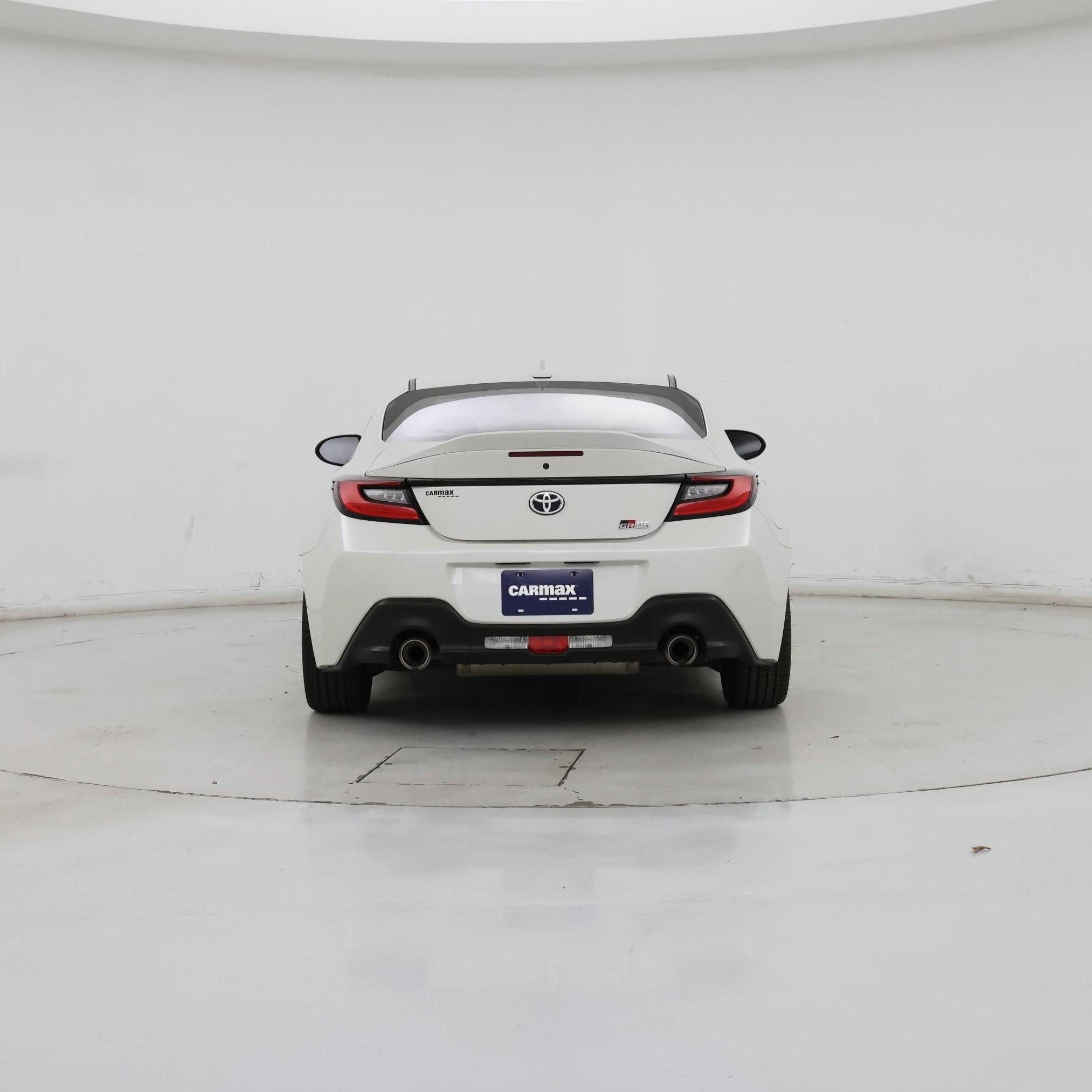 Thumbnail: 2023 Toyota GR86 - 6