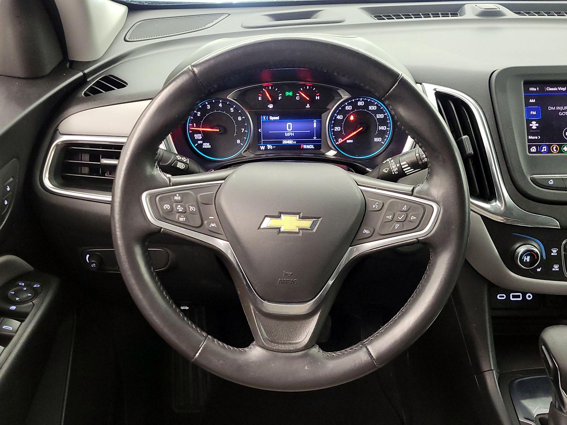 Thumbnail: 2022 Chevrolet Equinox - 10