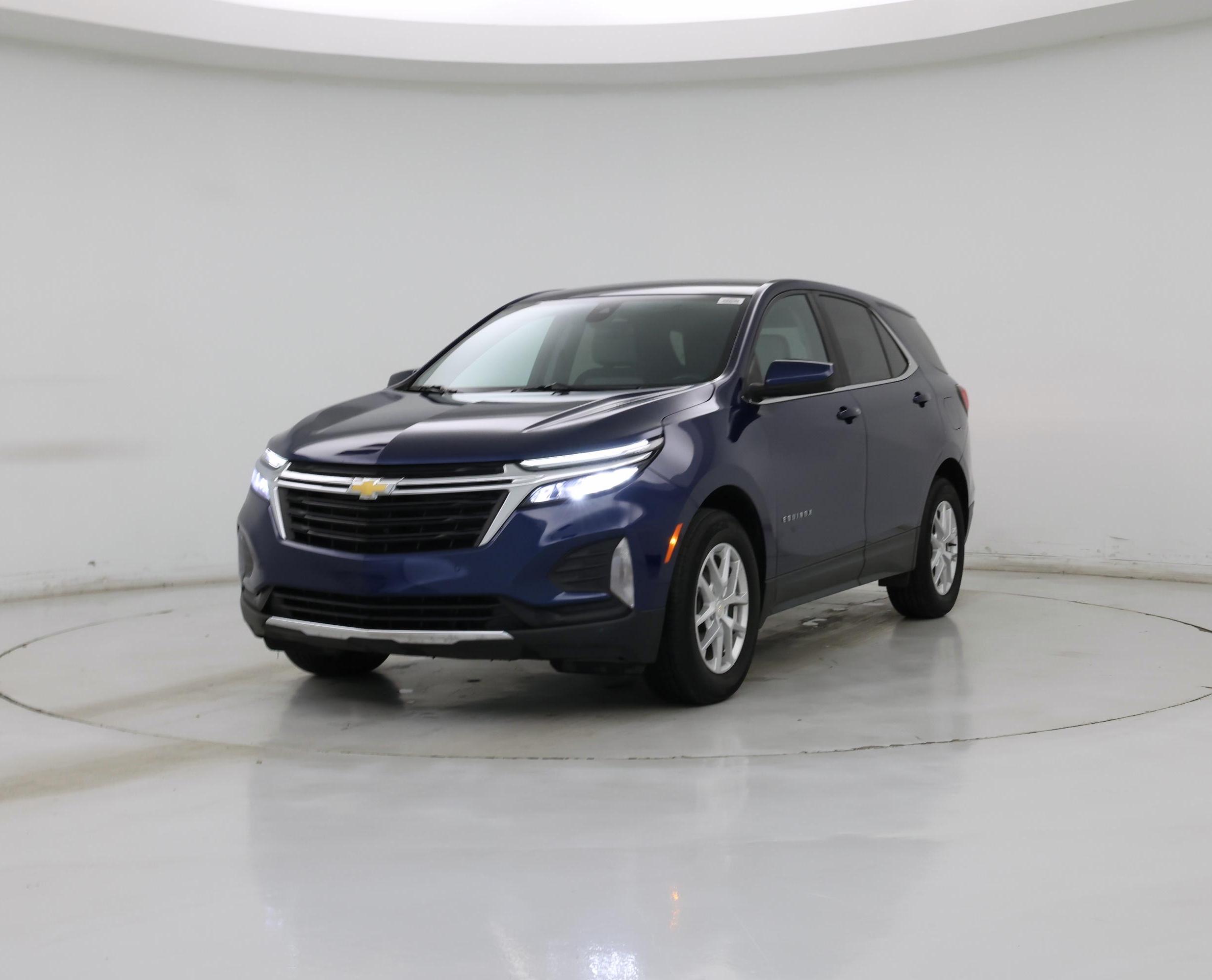 Thumbnail: 2022 Chevrolet Equinox - 4