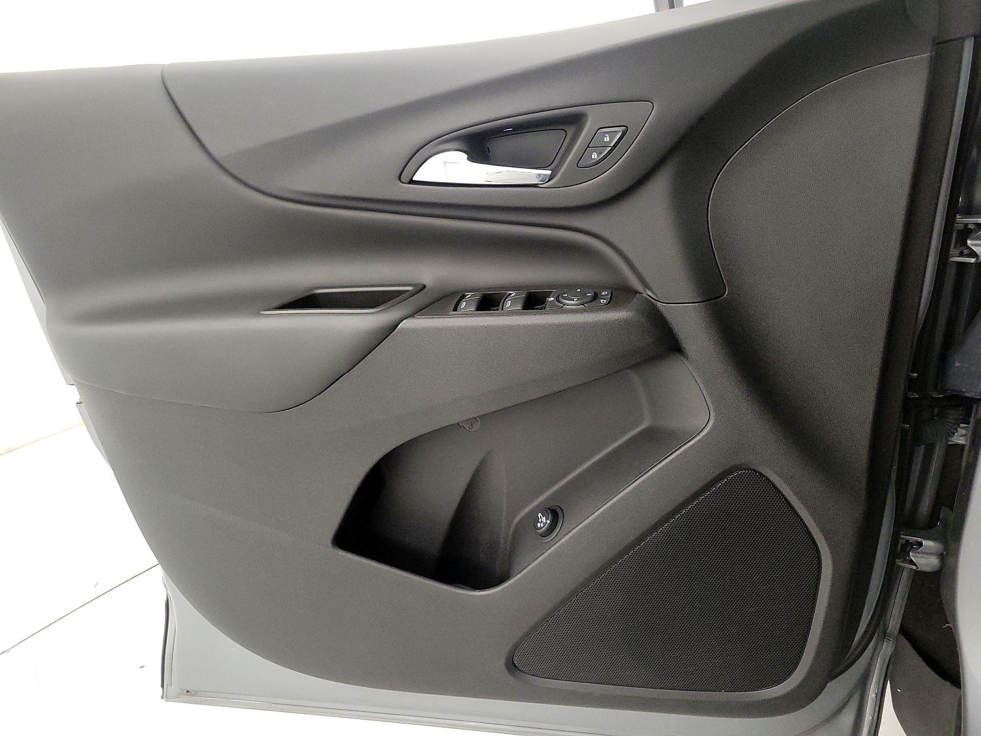 Thumbnail: 2023 Chevrolet Equinox - 12