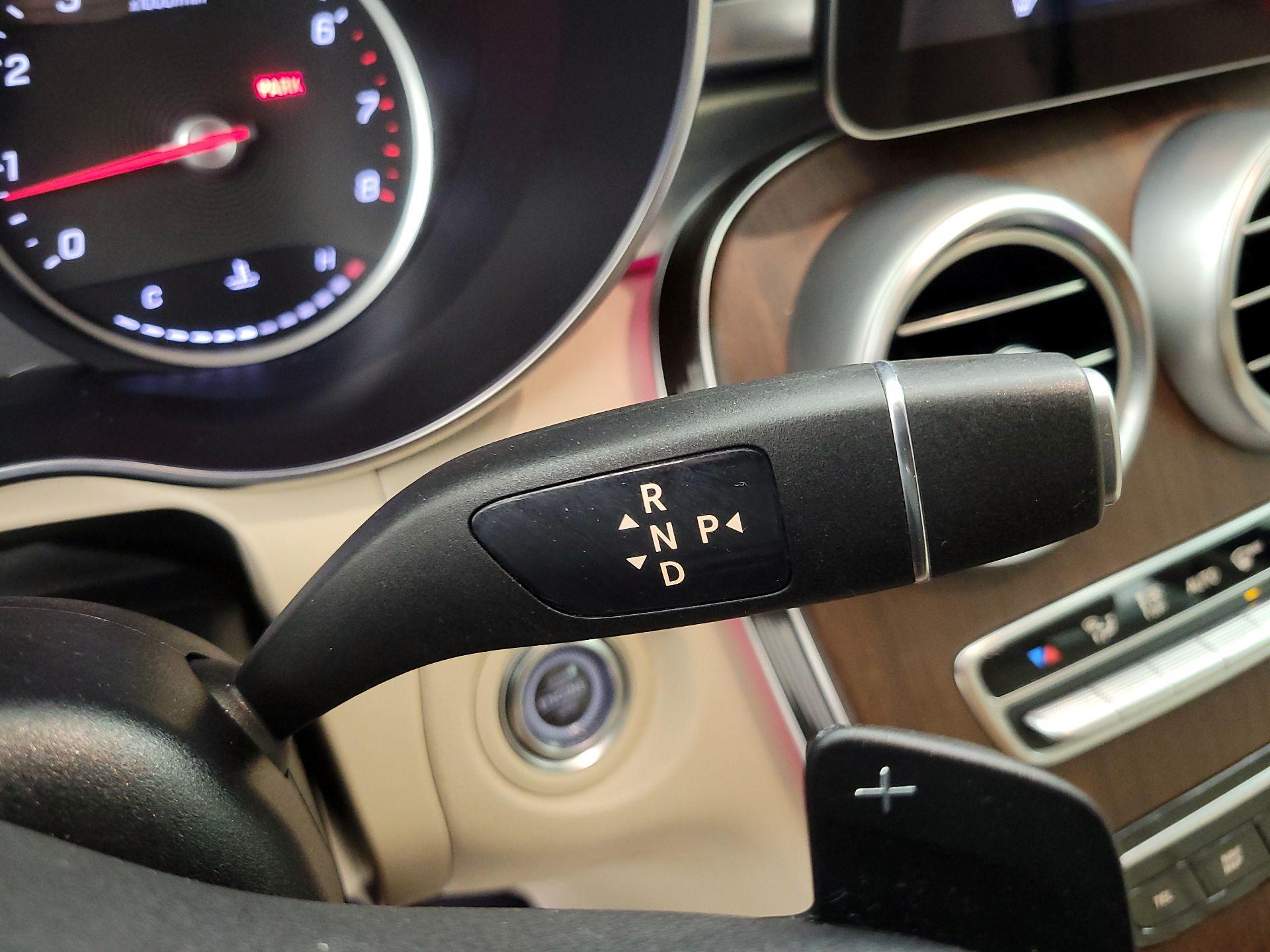 Thumbnail: 2021 Mercedes-Benz GLC - 17