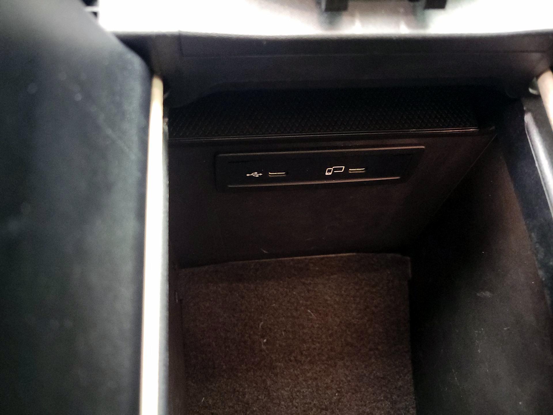 Thumbnail: 2021 Mercedes-Benz GLC - 18