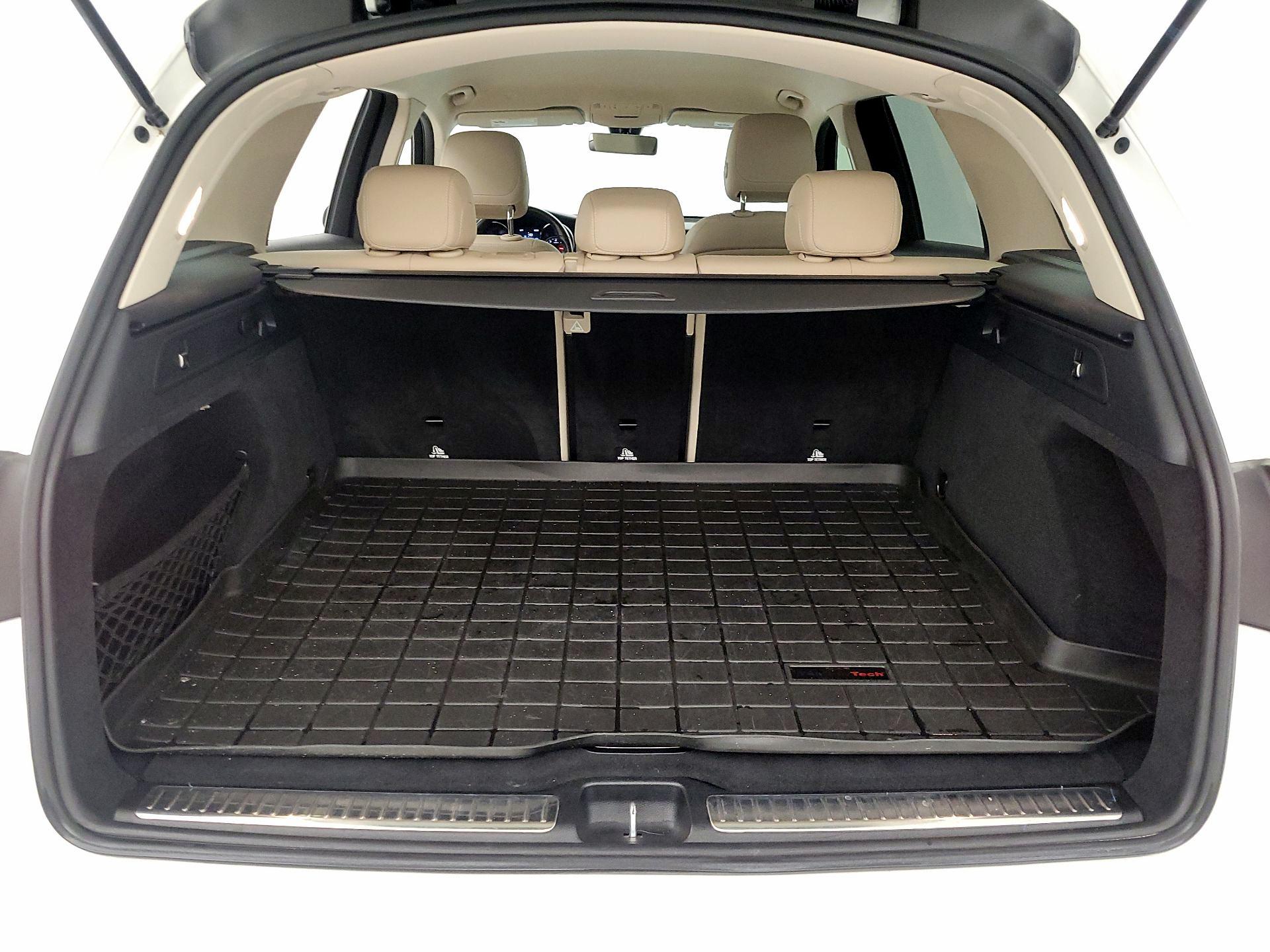 Thumbnail: 2021 Mercedes-Benz GLC - 20