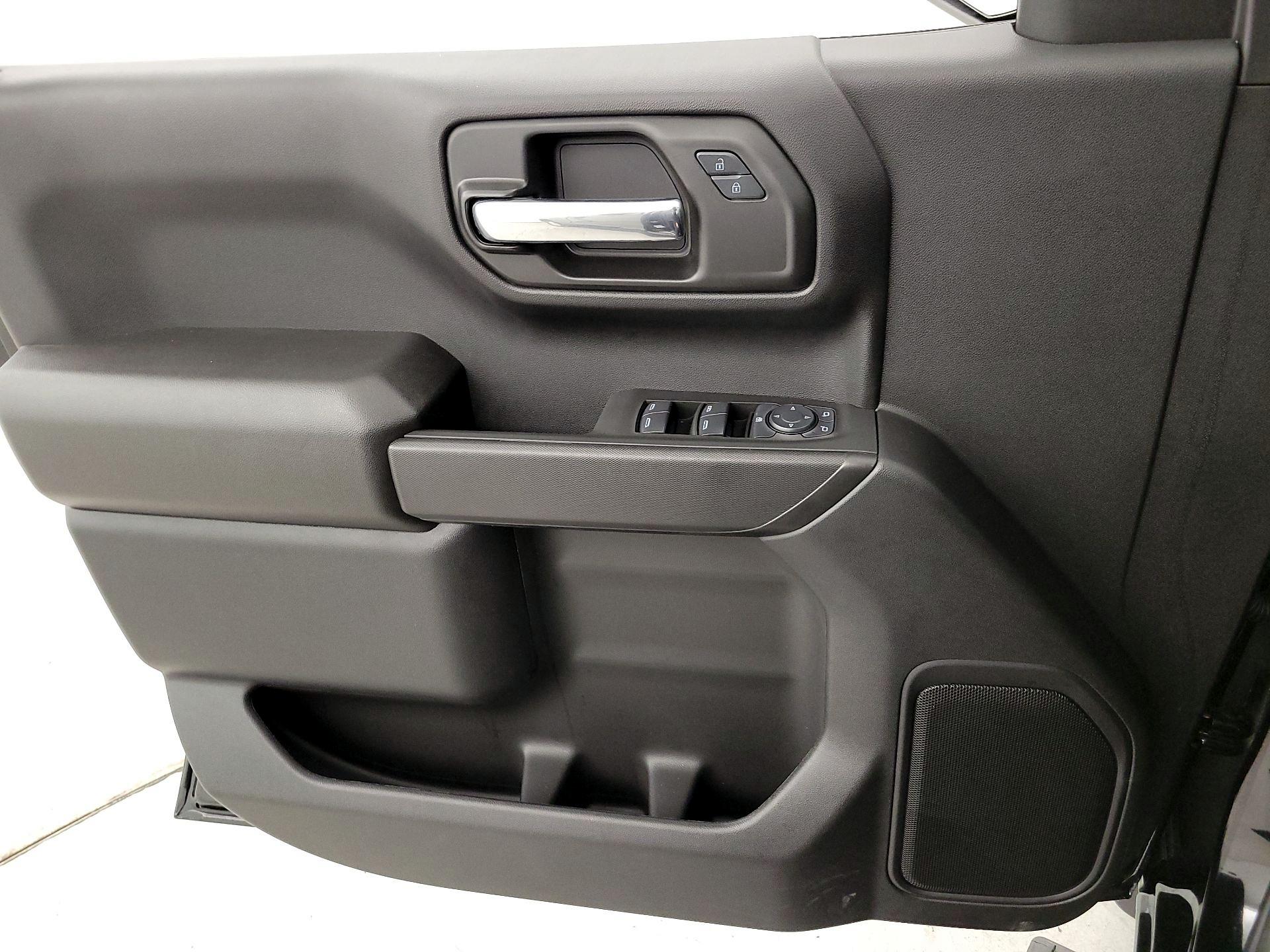 Thumbnail: 2025 Chevrolet Silverado 1500 - 12