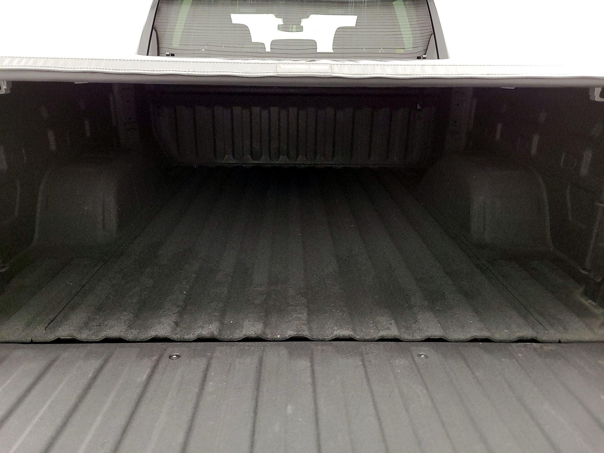 Thumbnail: 2025 Chevrolet Silverado 1500 - 20