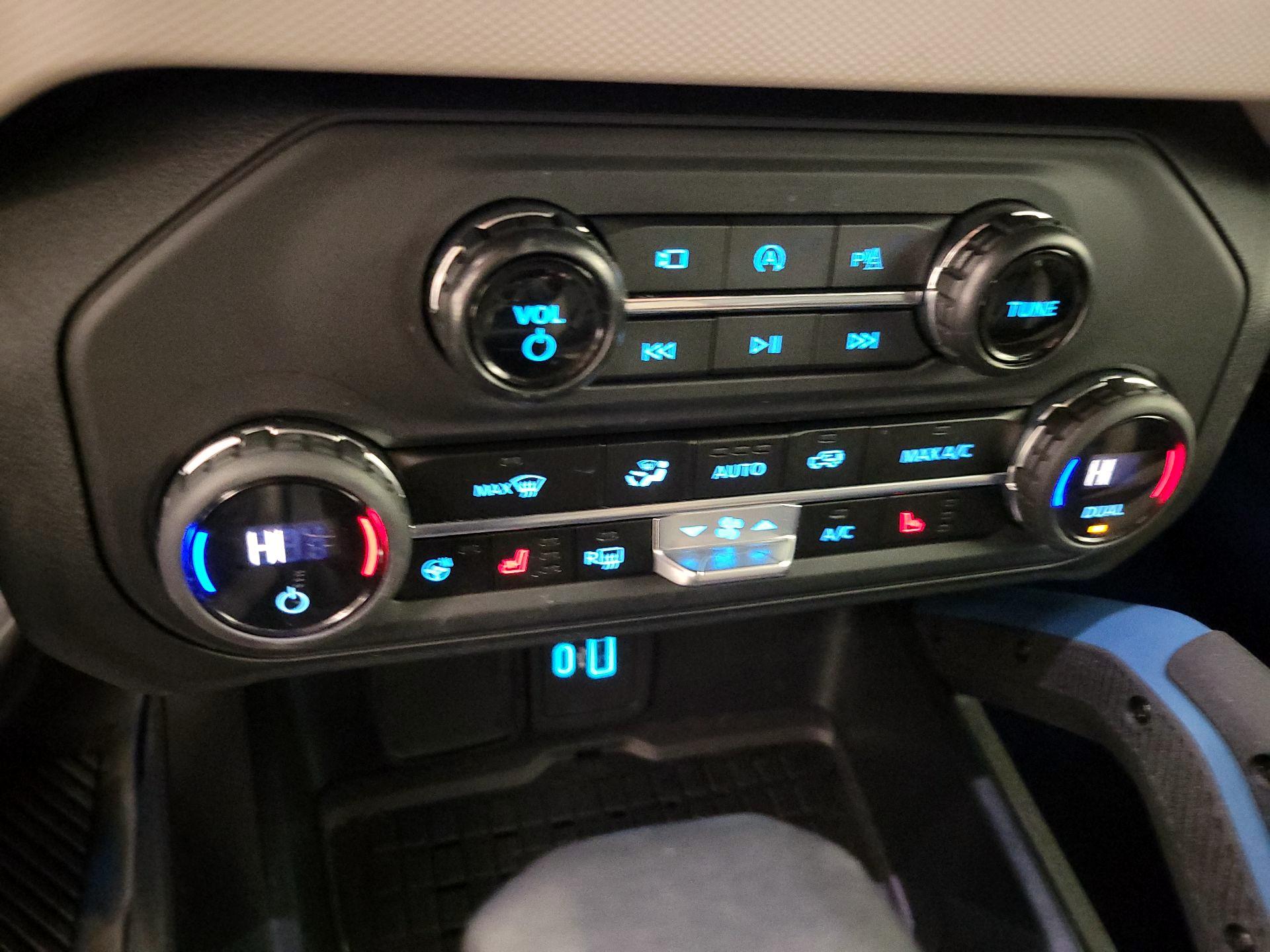 Thumbnail: 2024 Ford Bronco - 16