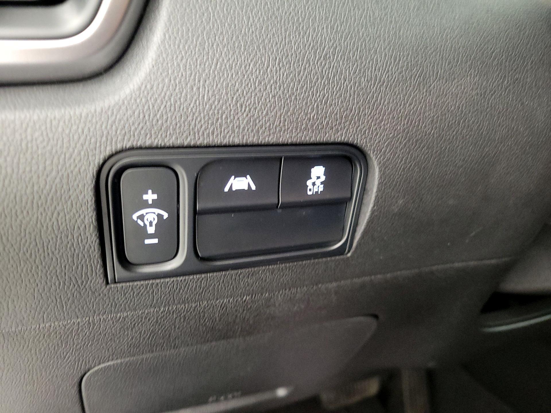 Thumbnail: 2022 Kia Sorento - 13