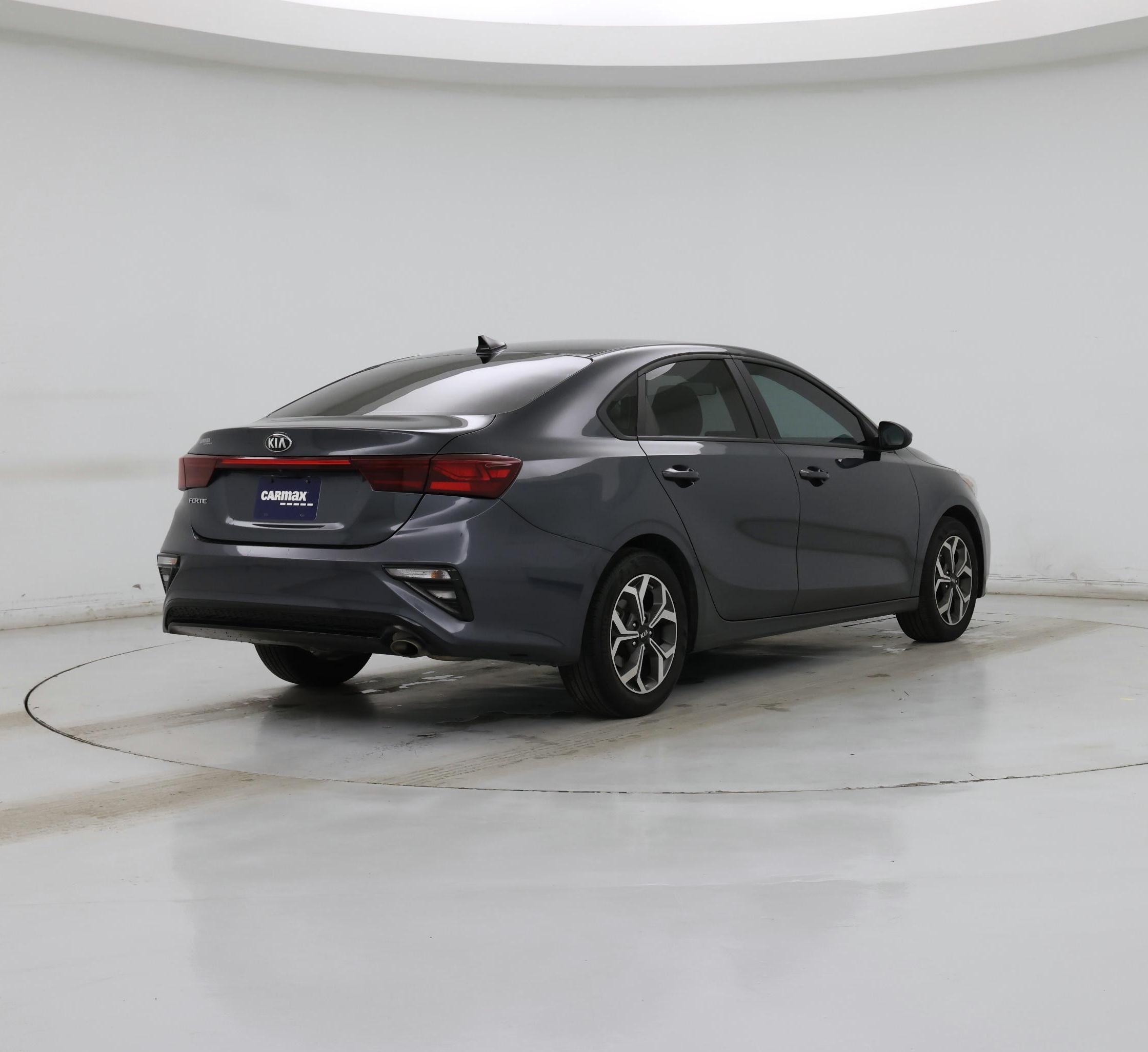 Thumbnail: 2021 Kia Forte - 8