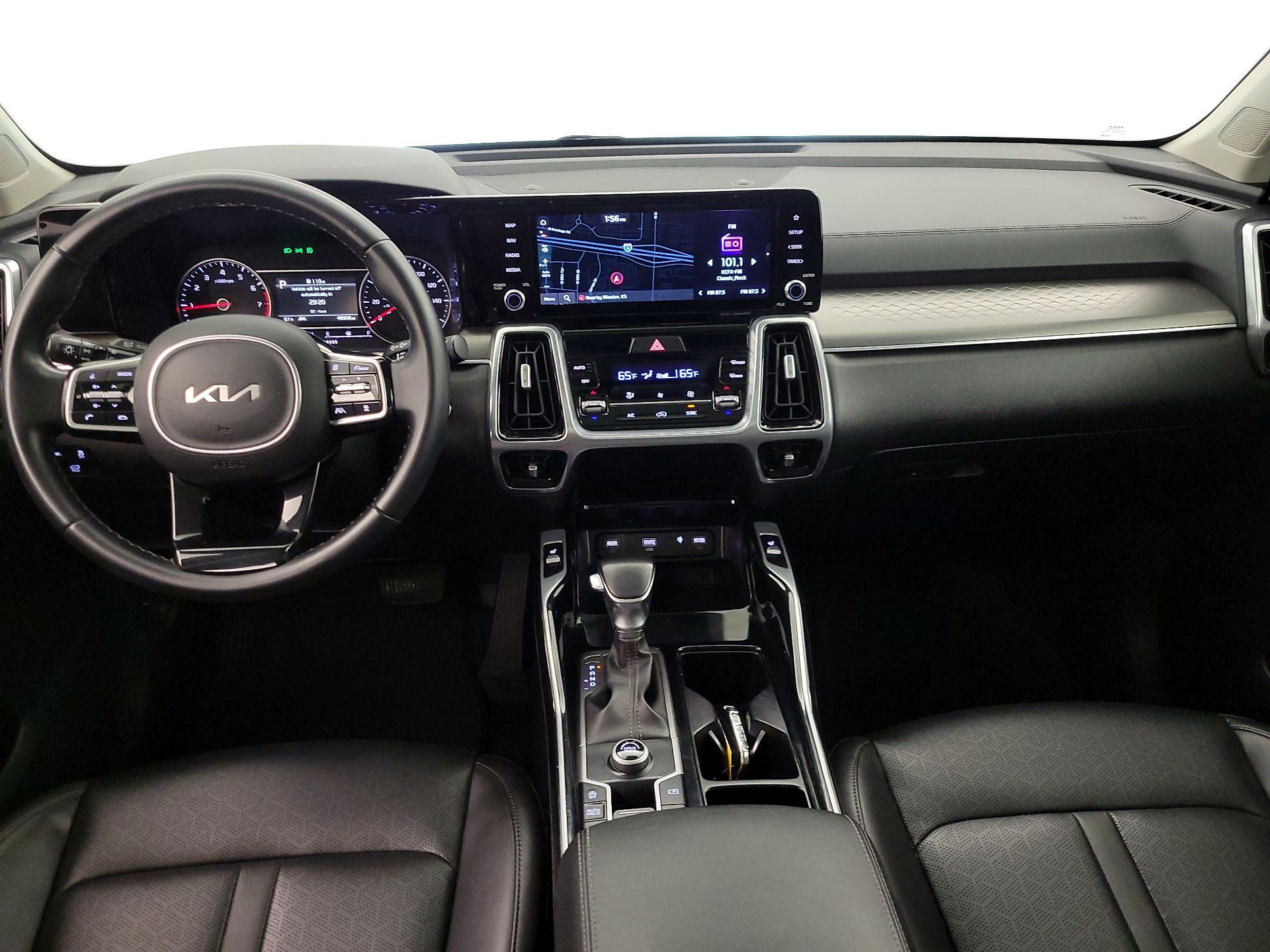 Thumbnail: 2022 Kia Sorento - 9