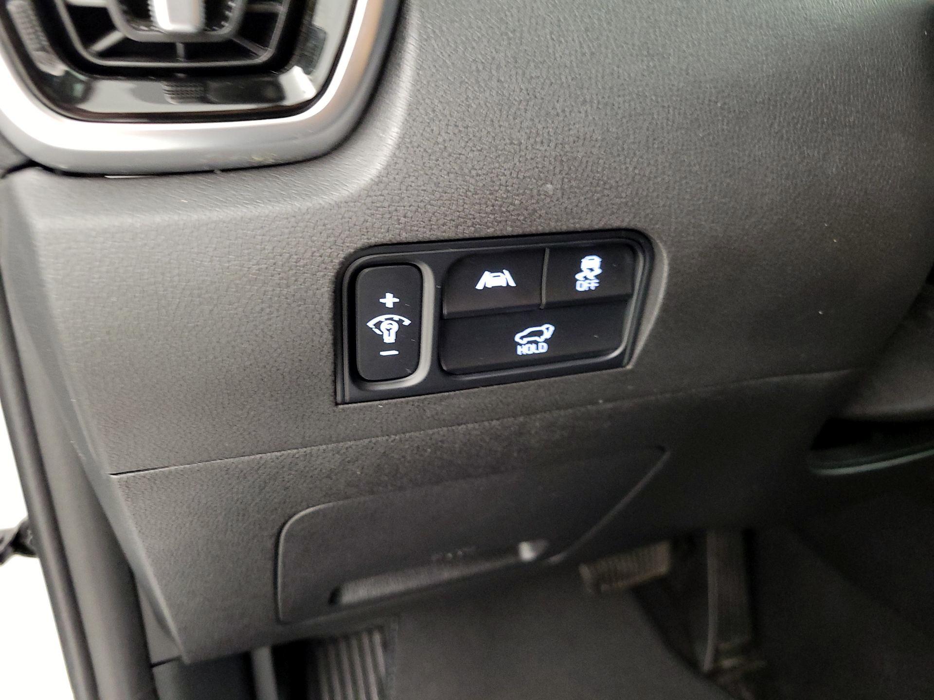 Thumbnail: 2022 Kia Sorento - 13