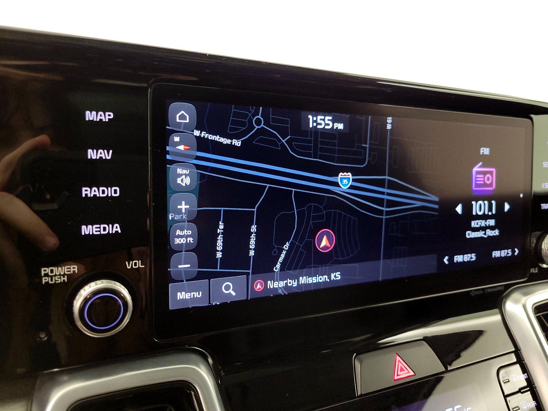 Thumbnail: 2022 Kia Sorento - 14