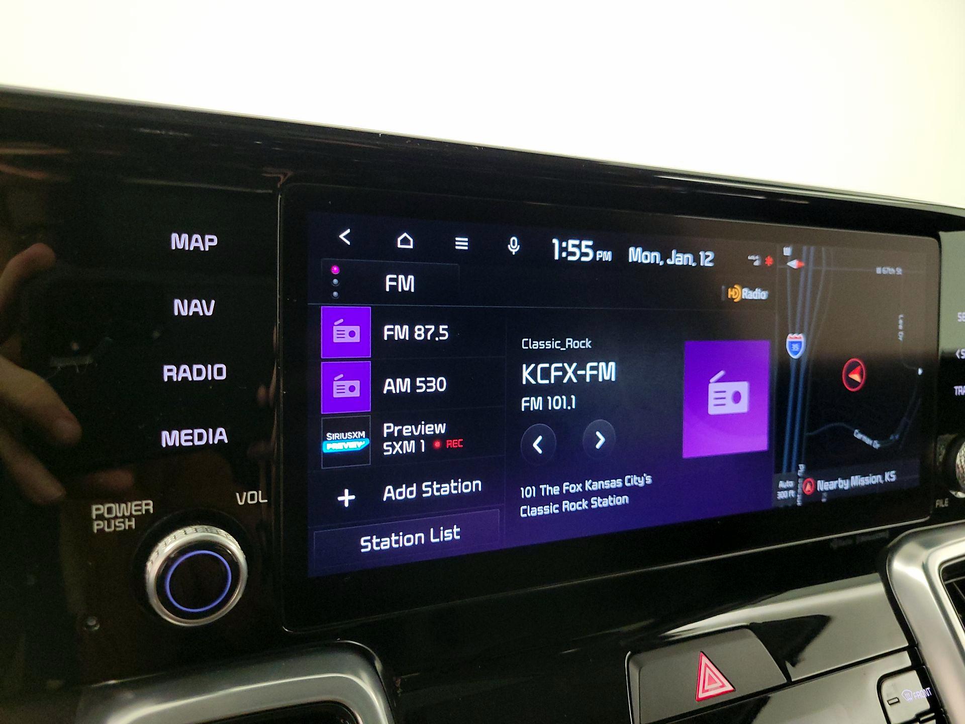 Thumbnail: 2022 Kia Sorento - 16