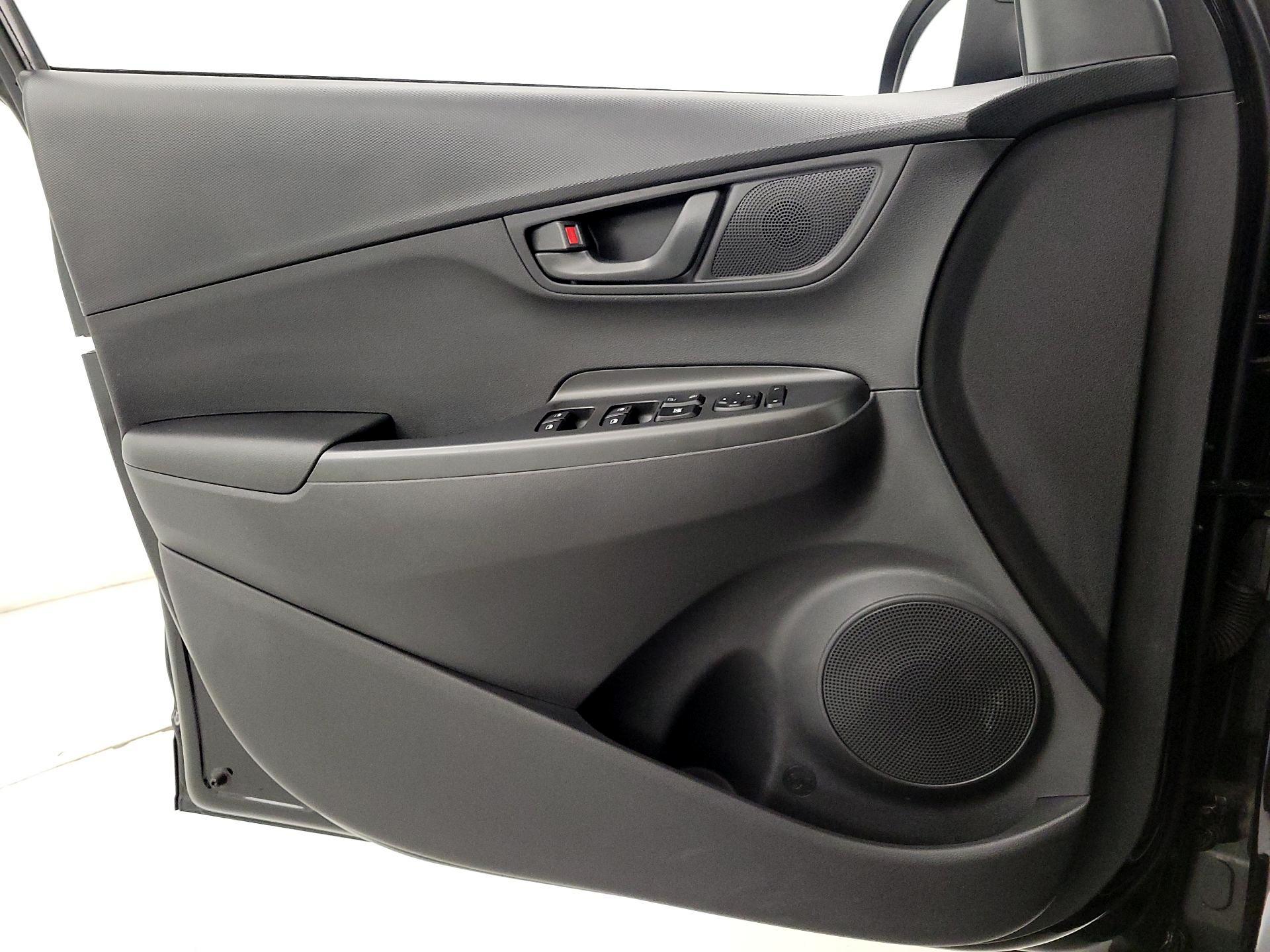 Thumbnail: 2023 Hyundai Kona - 12